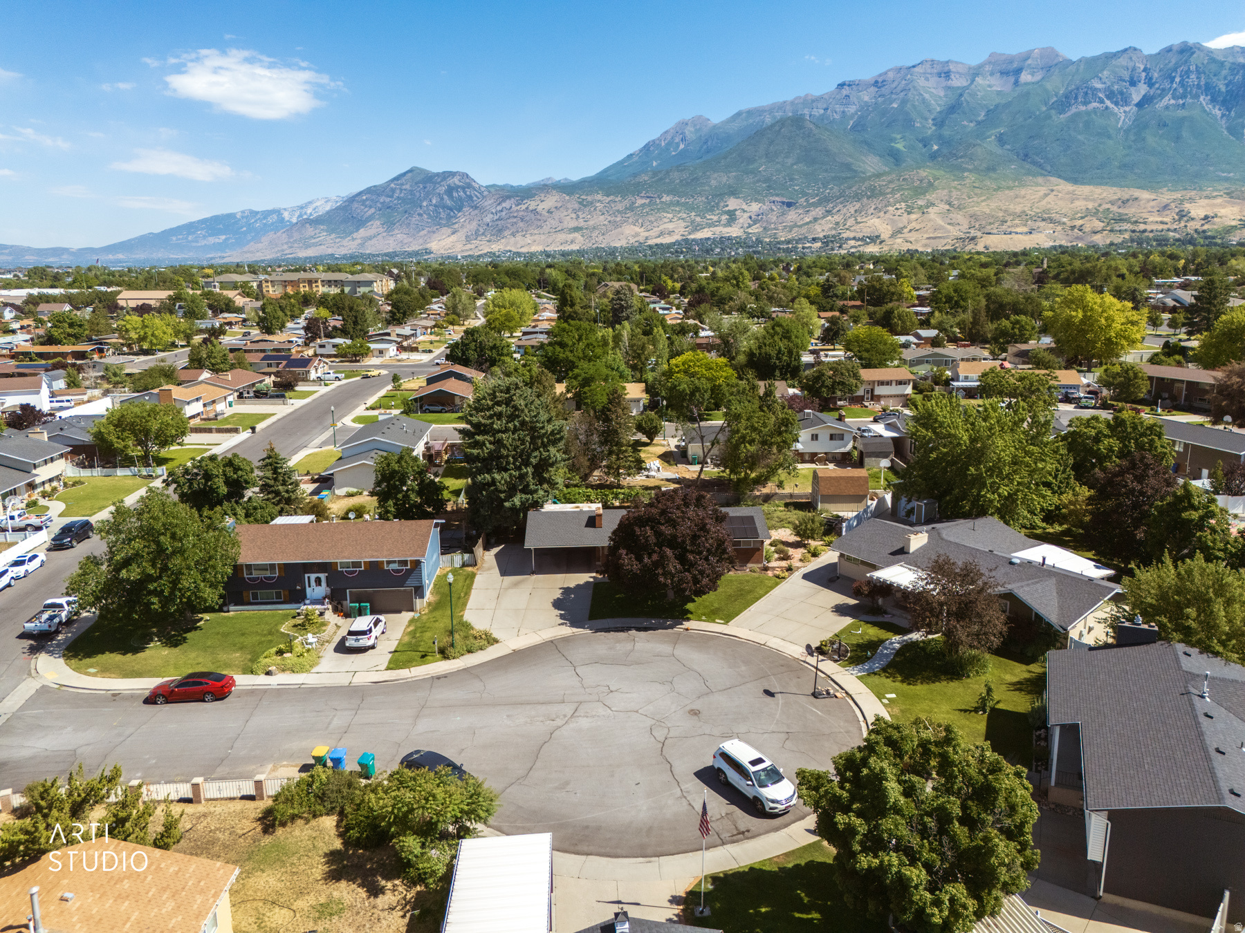 main property photo 40
