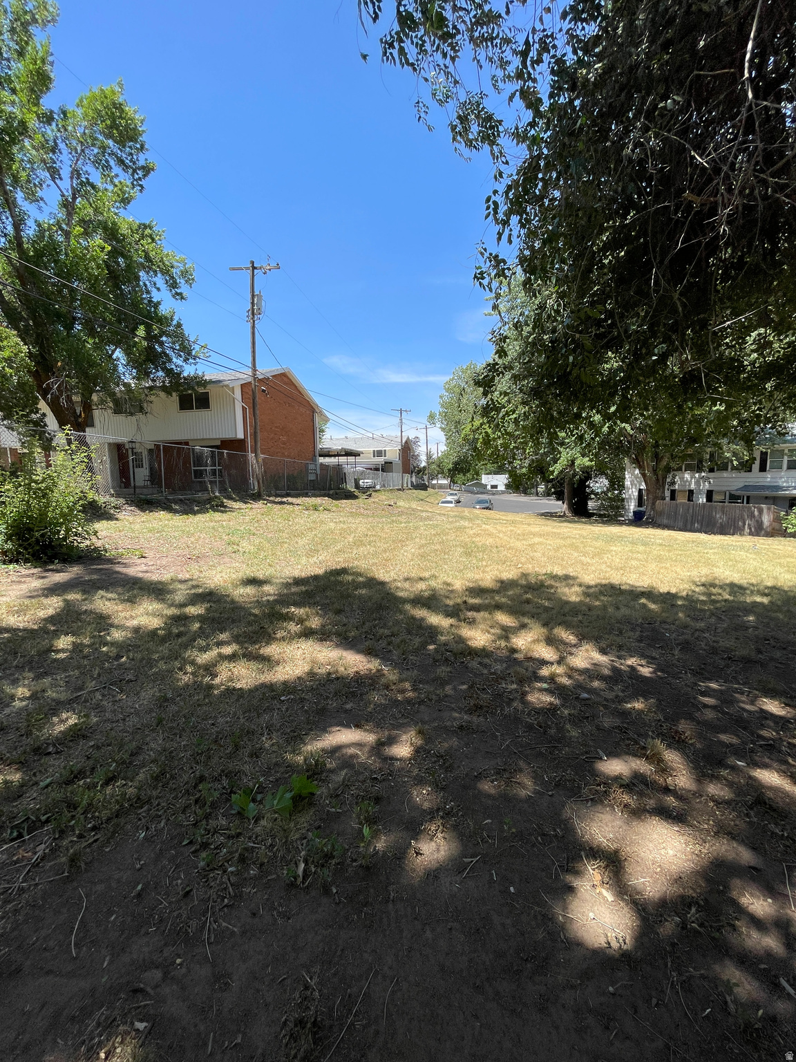 main property photo 33