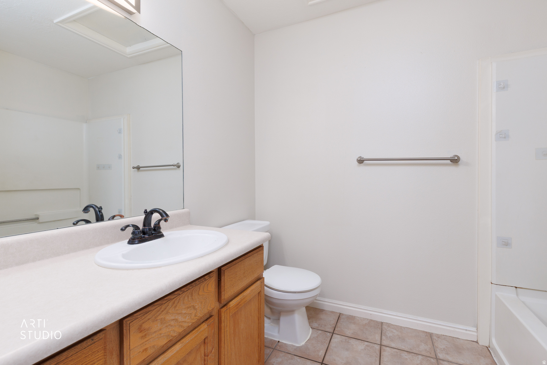 main property photo 17