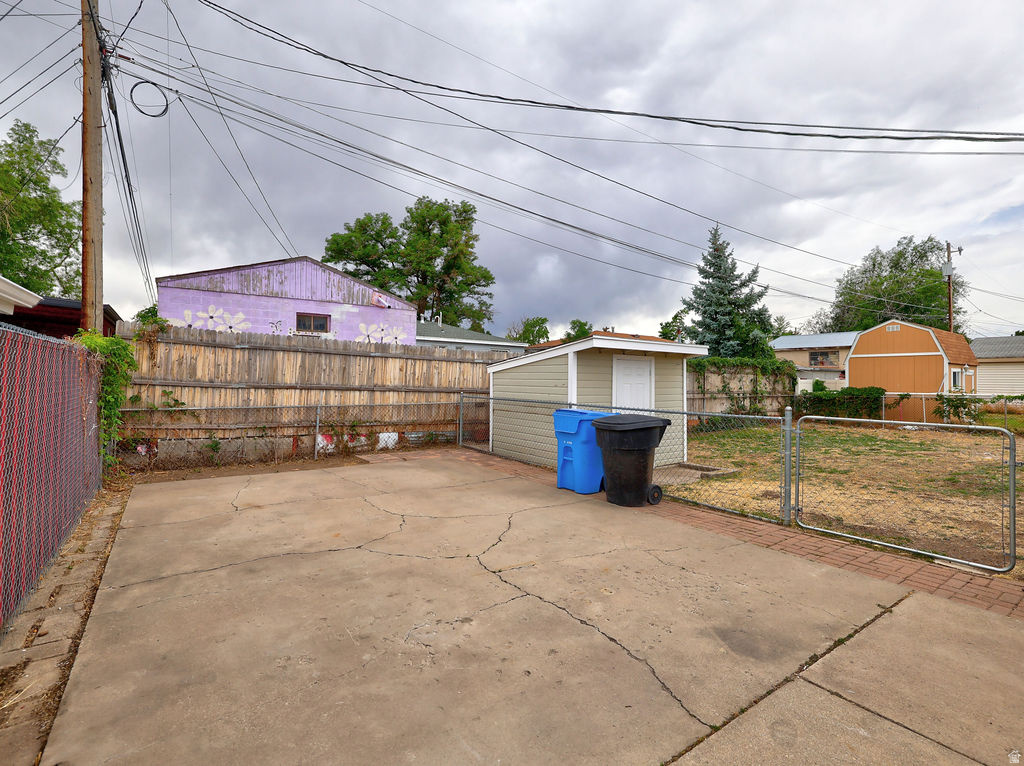 main property photo 4