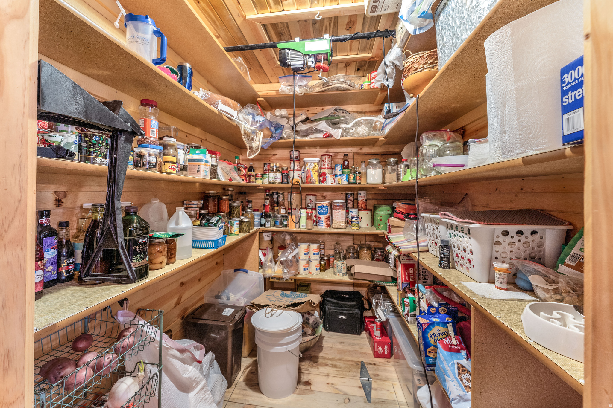 main property photo 27
