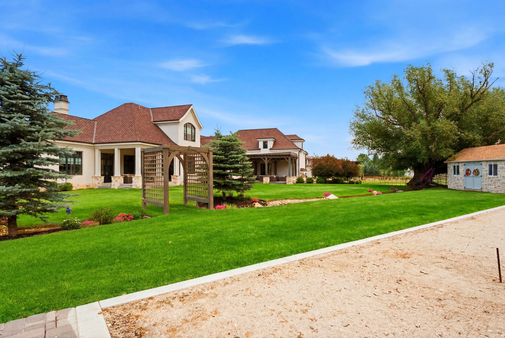 main property photo 76