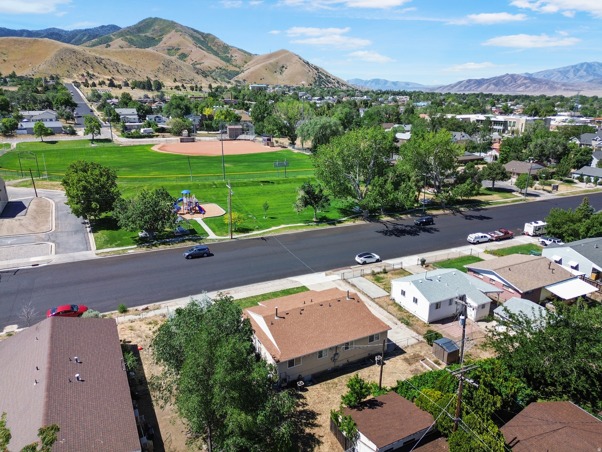 main property photo 17