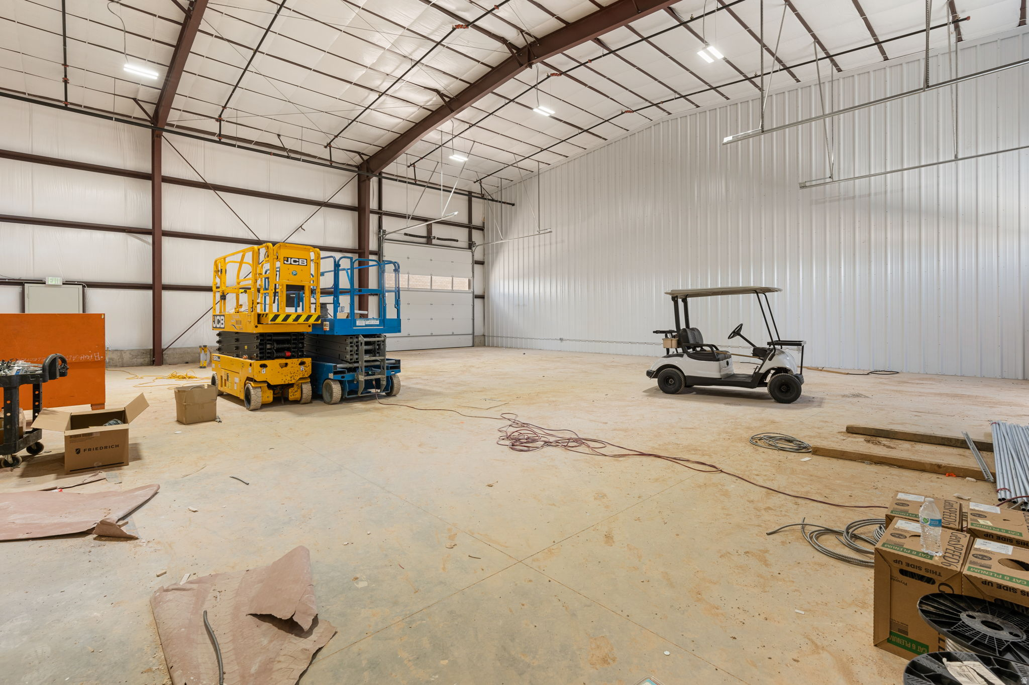 main property photo 17