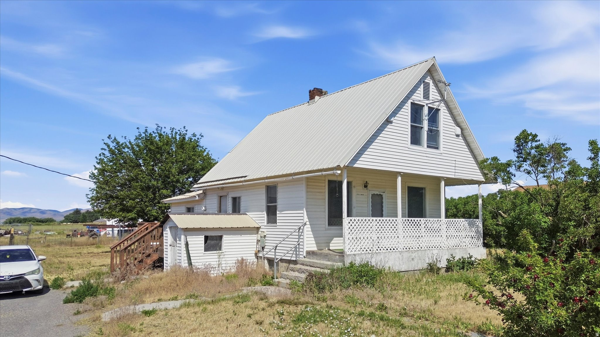 main property photo 31