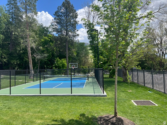 main property photo 6