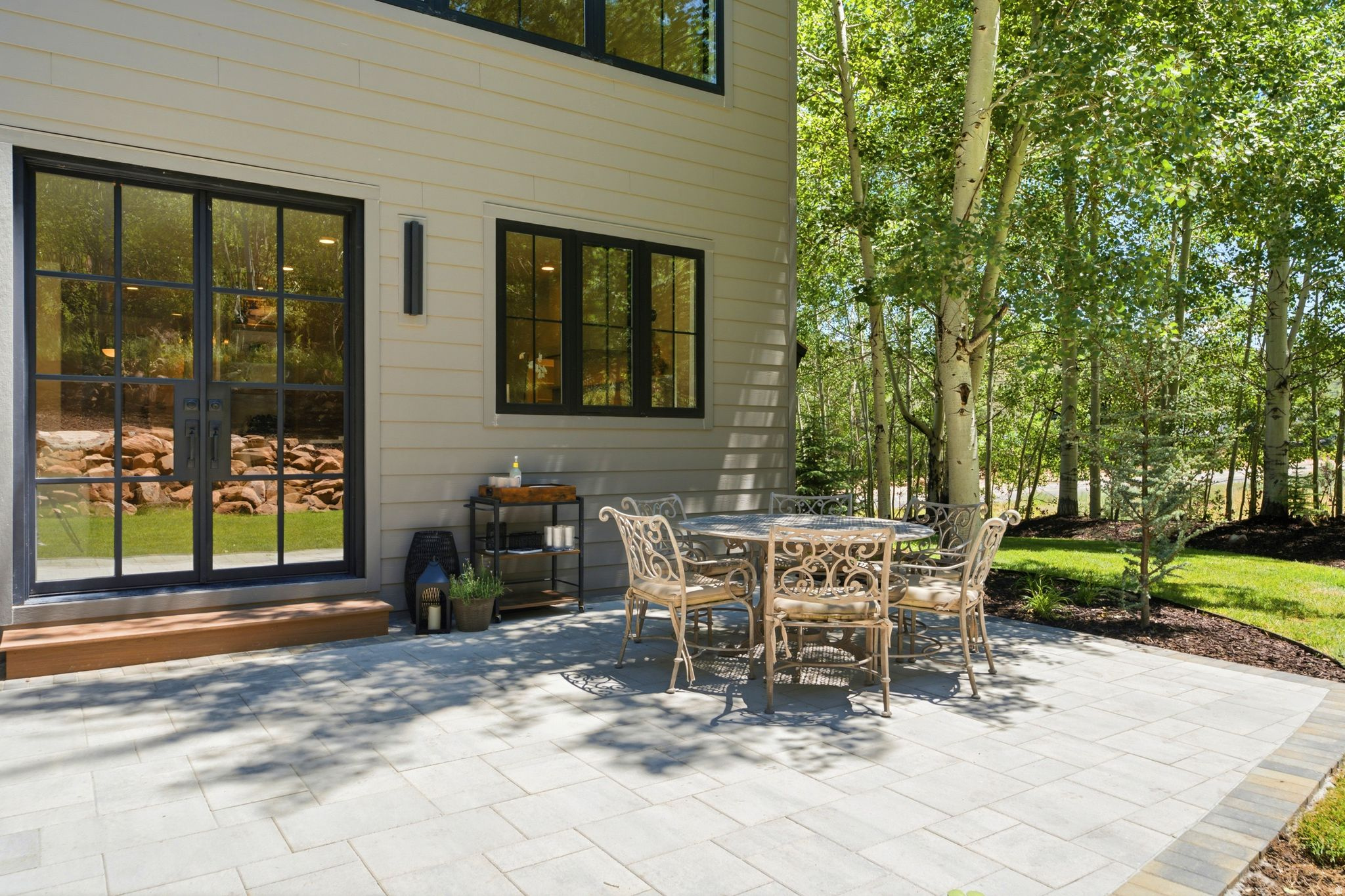 main property photo 60