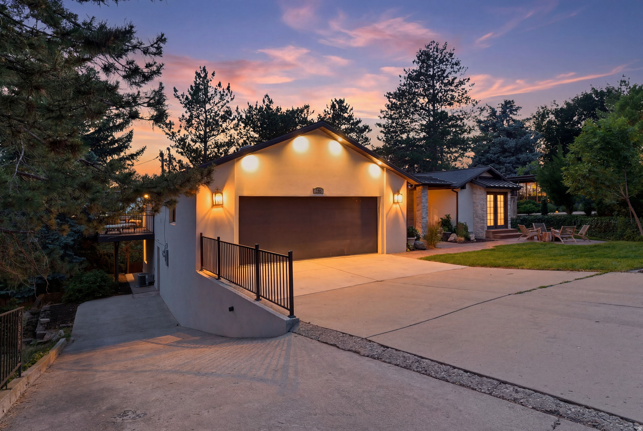 main property photo 19