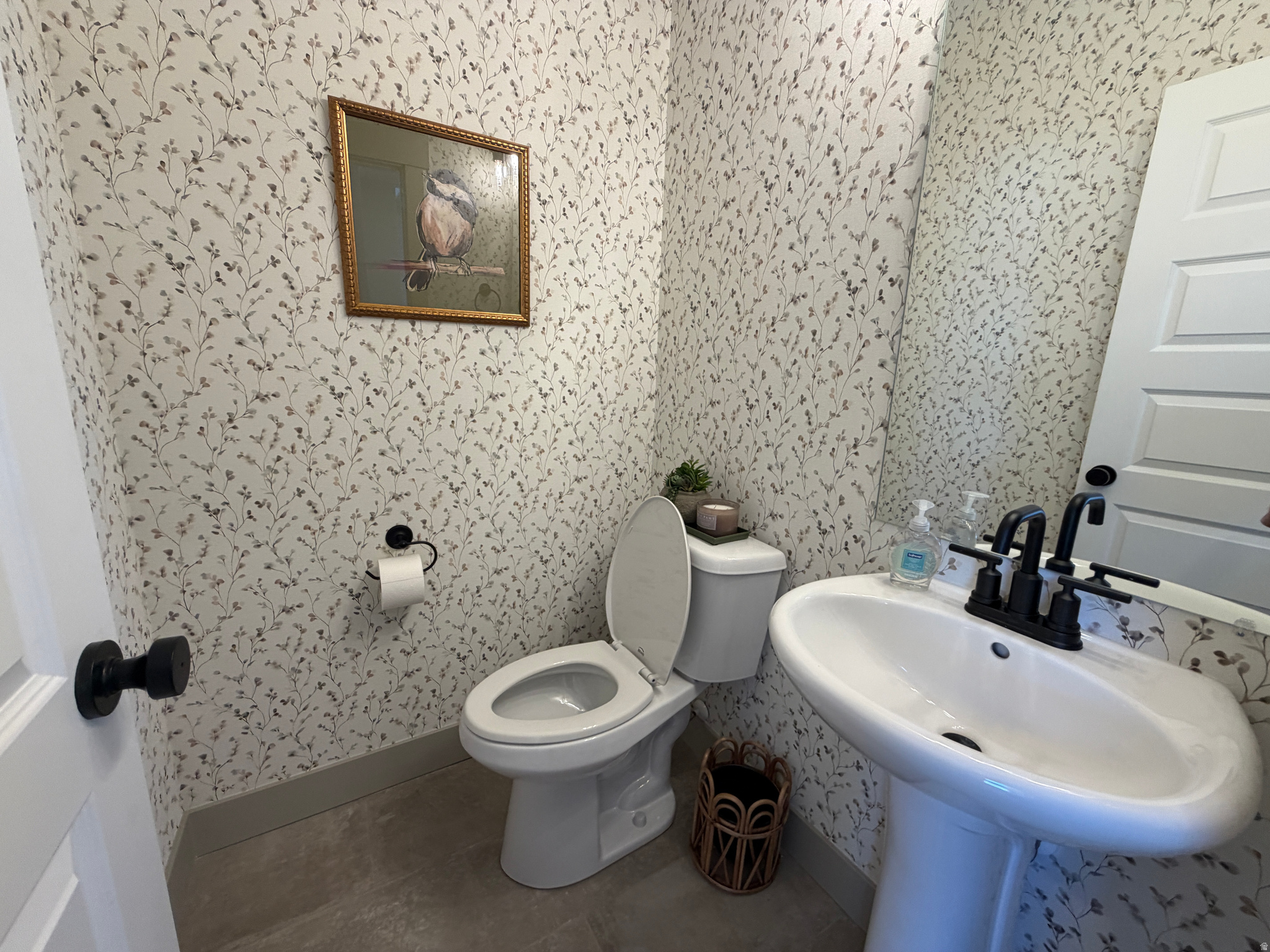 main property photo 24