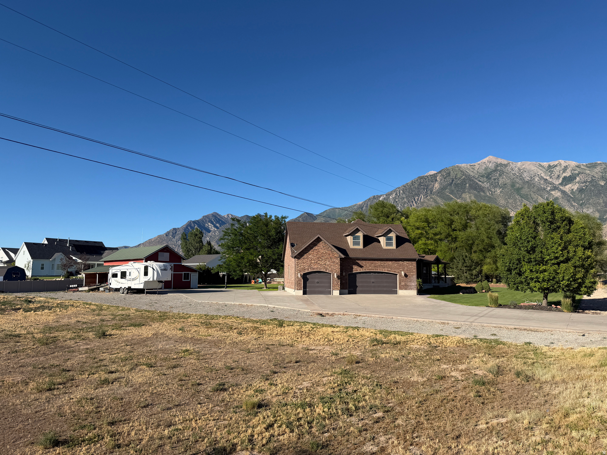 main property photo 6