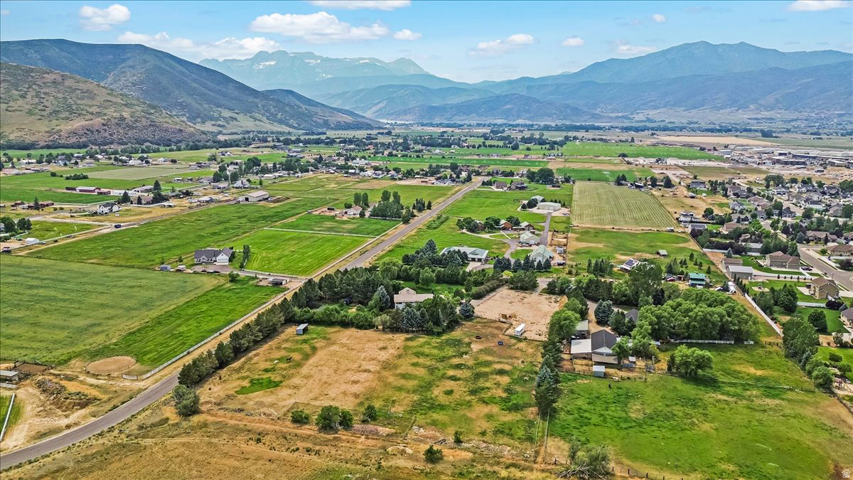 main property photo 82