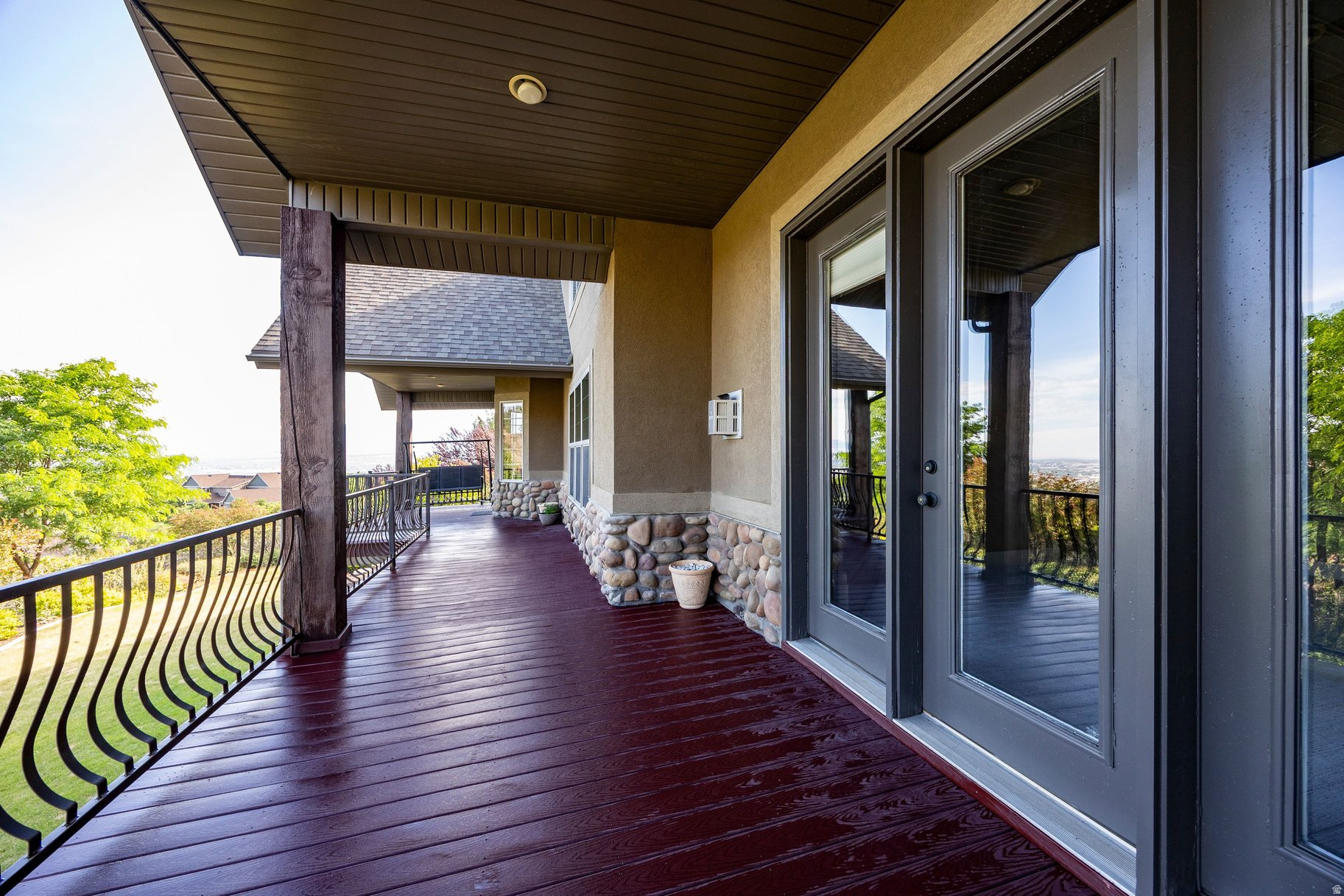 main property photo 66