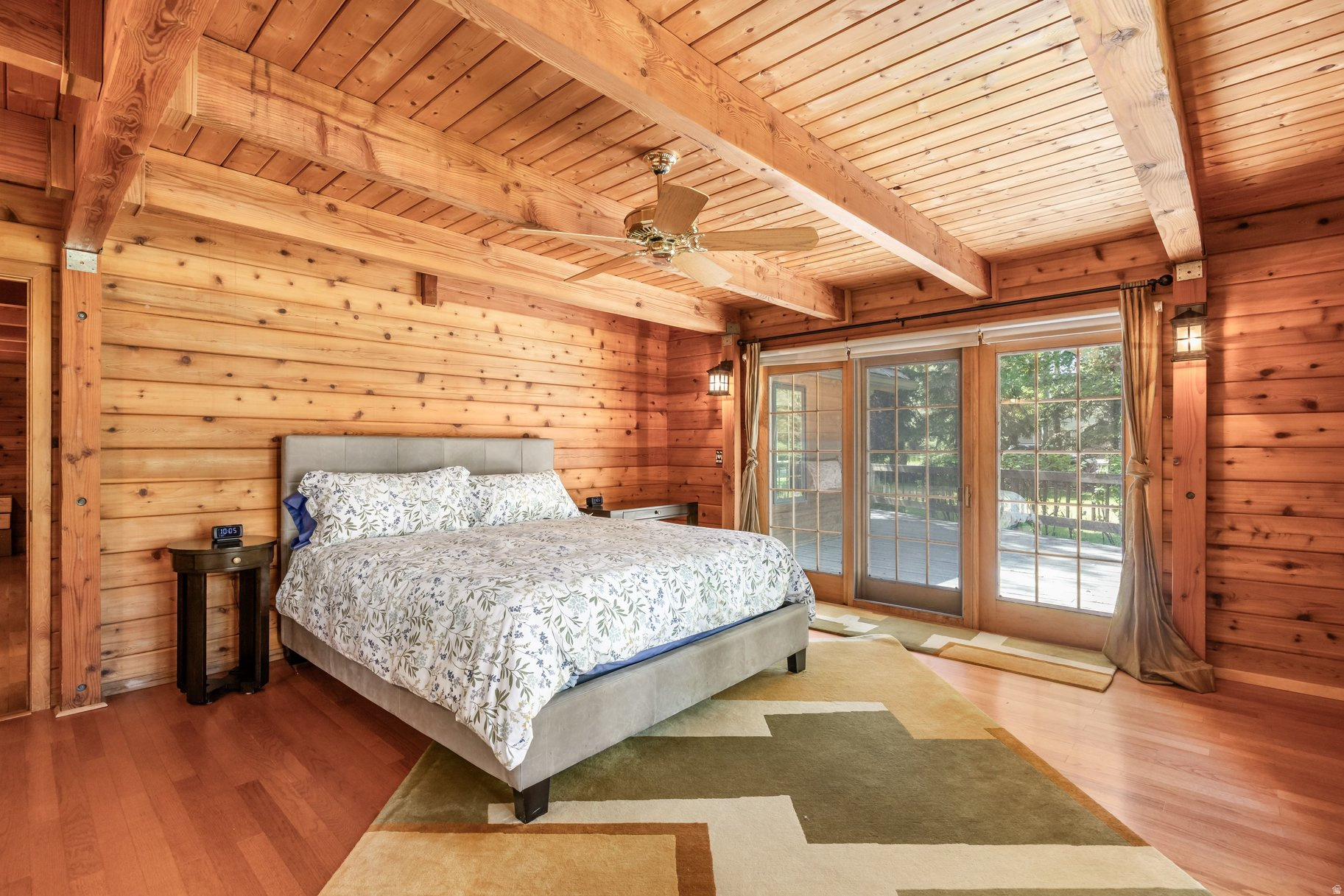 main property photo 17