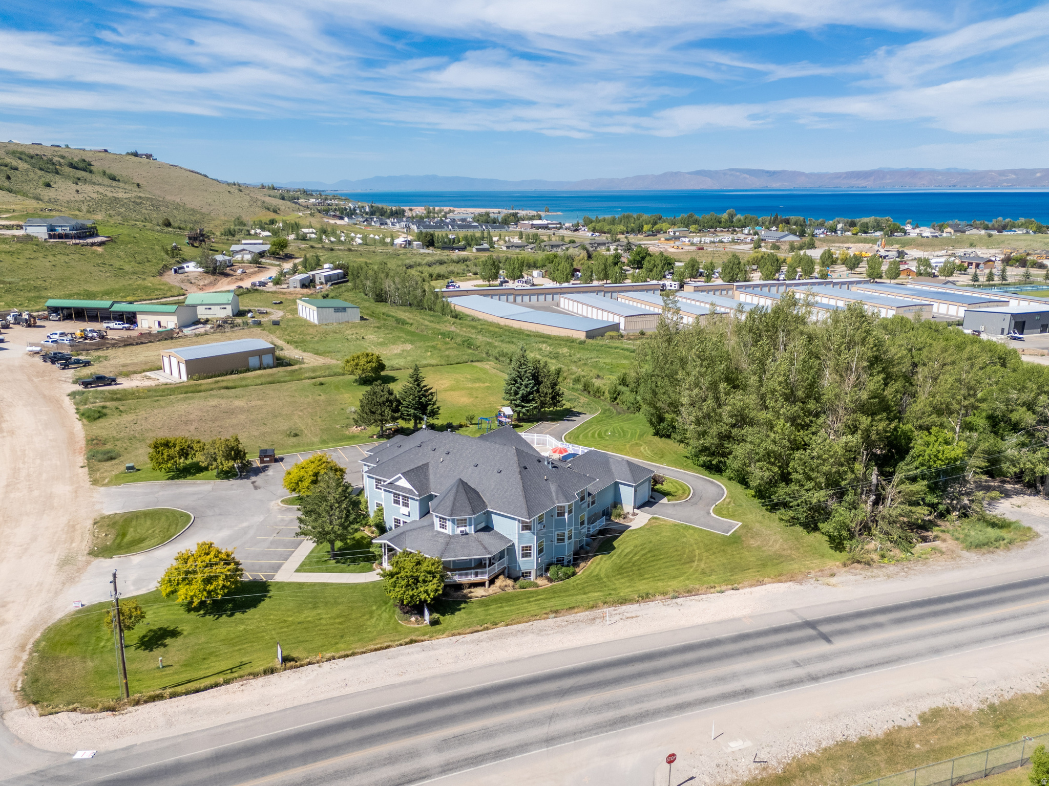 main property photo 37