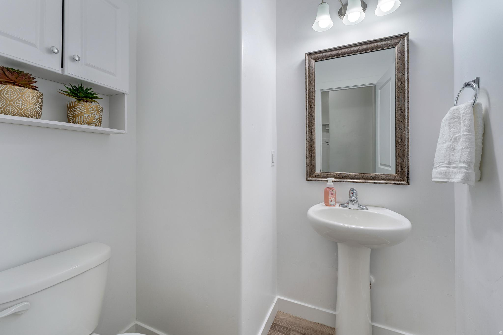 main property photo 25