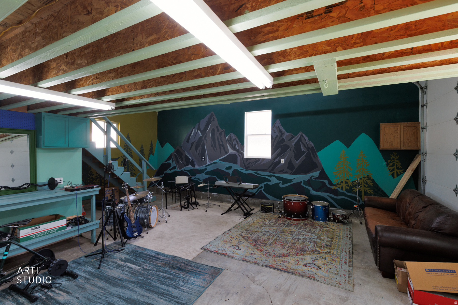 main property photo 29