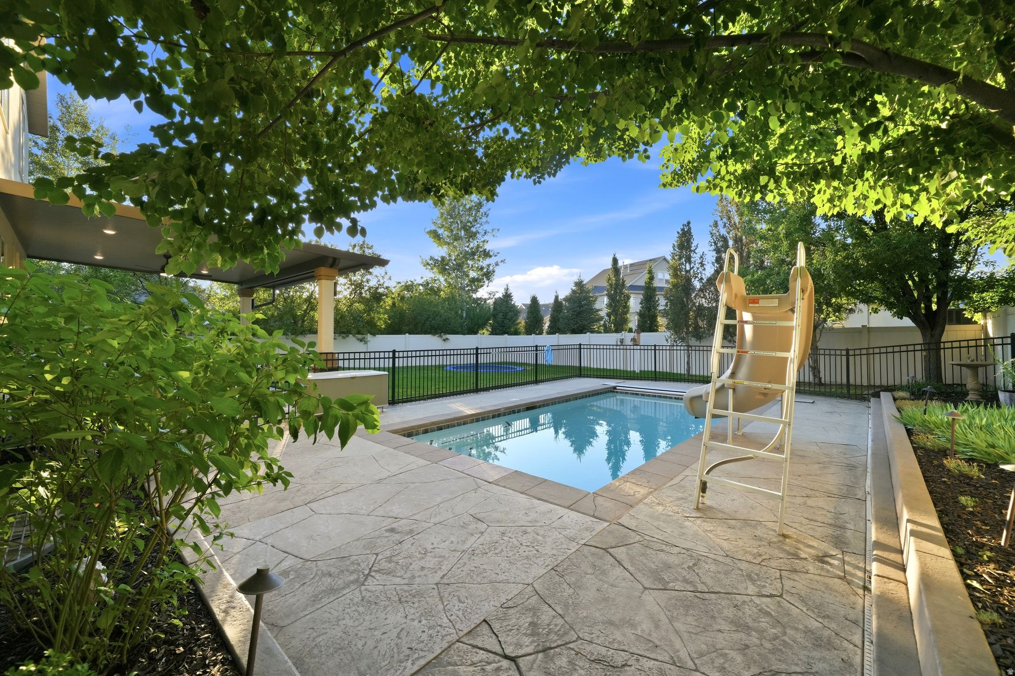 main property photo 63