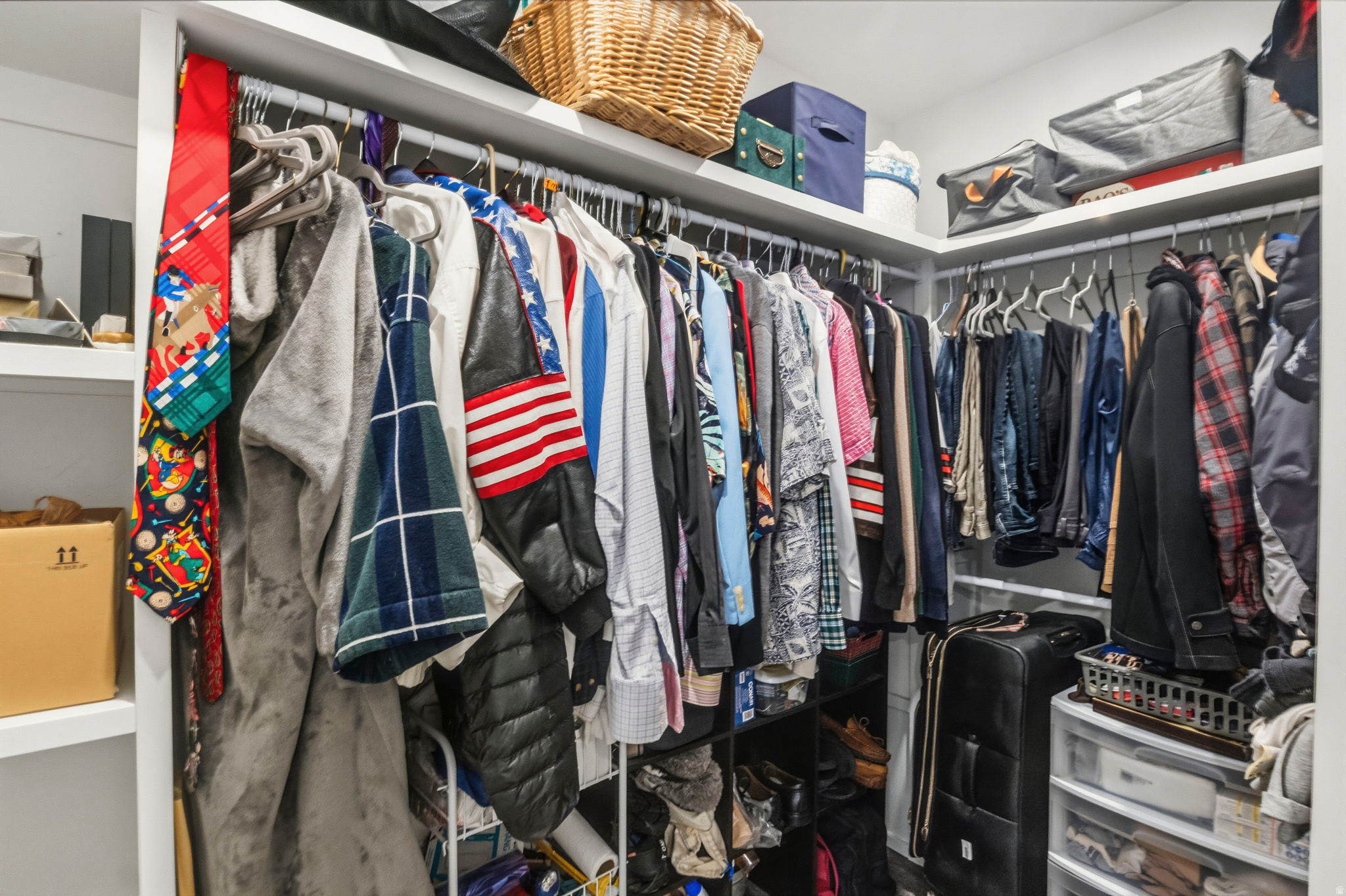 main property photo 40