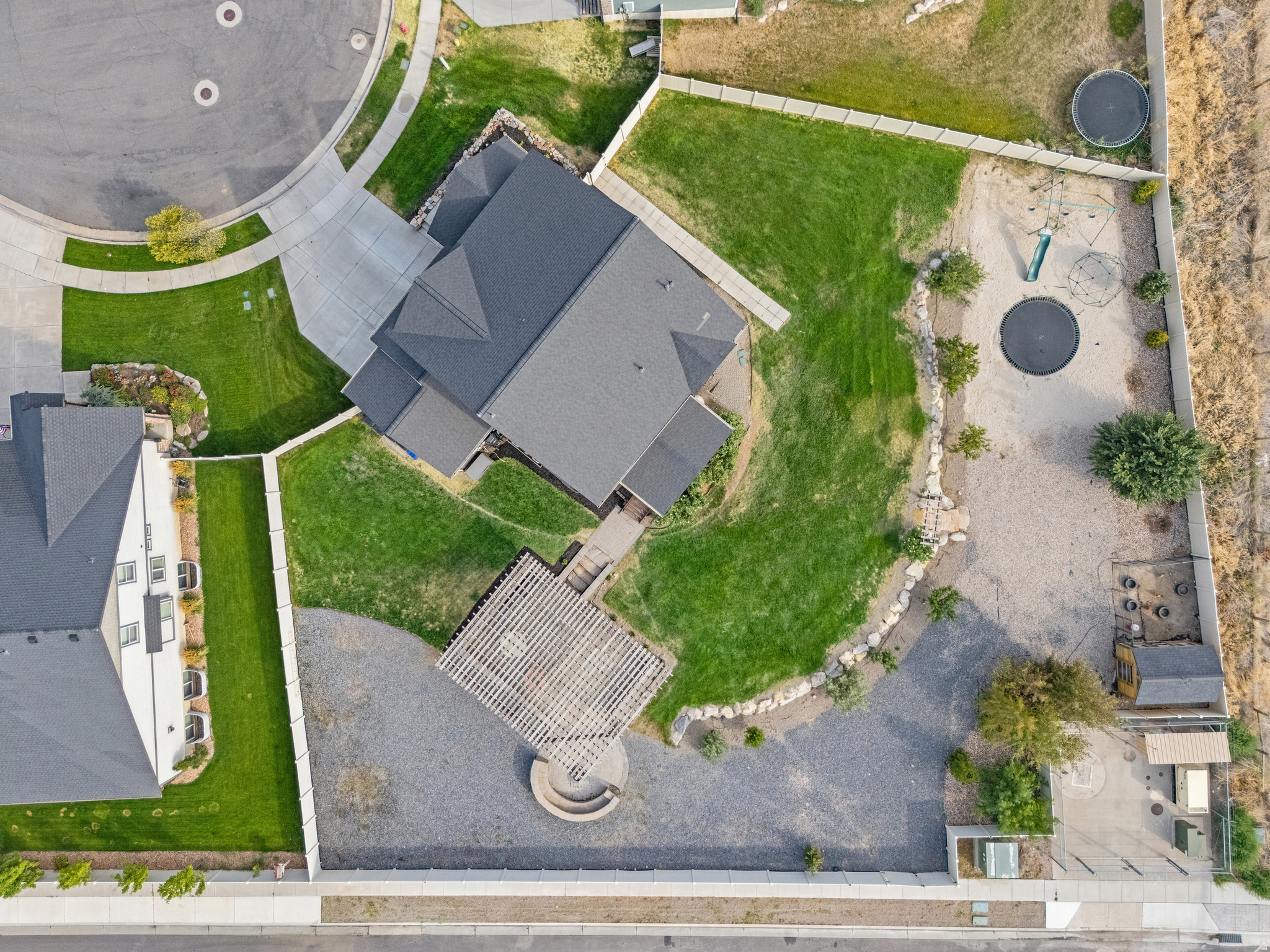 main property photo 60