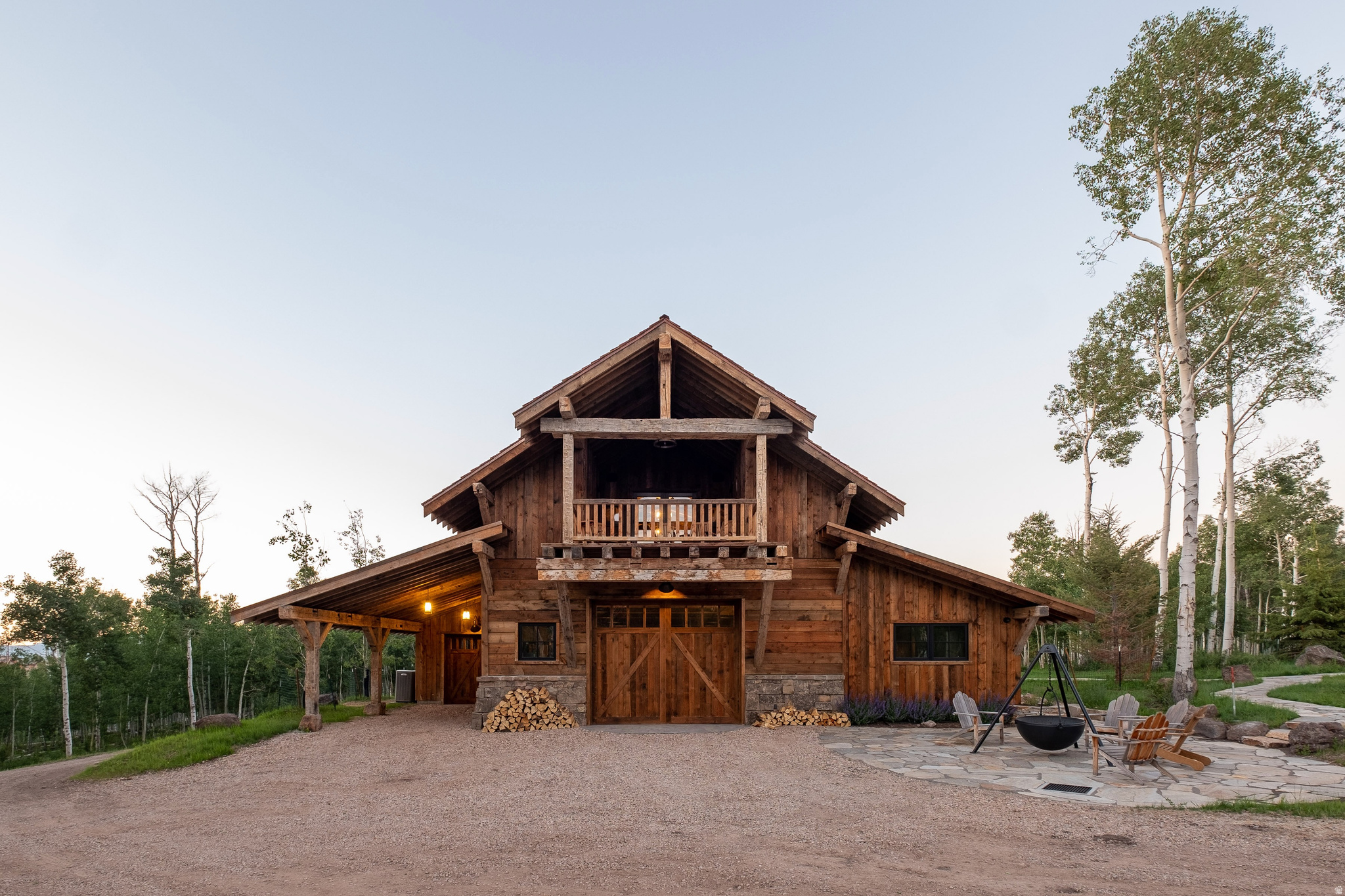 main property photo 45