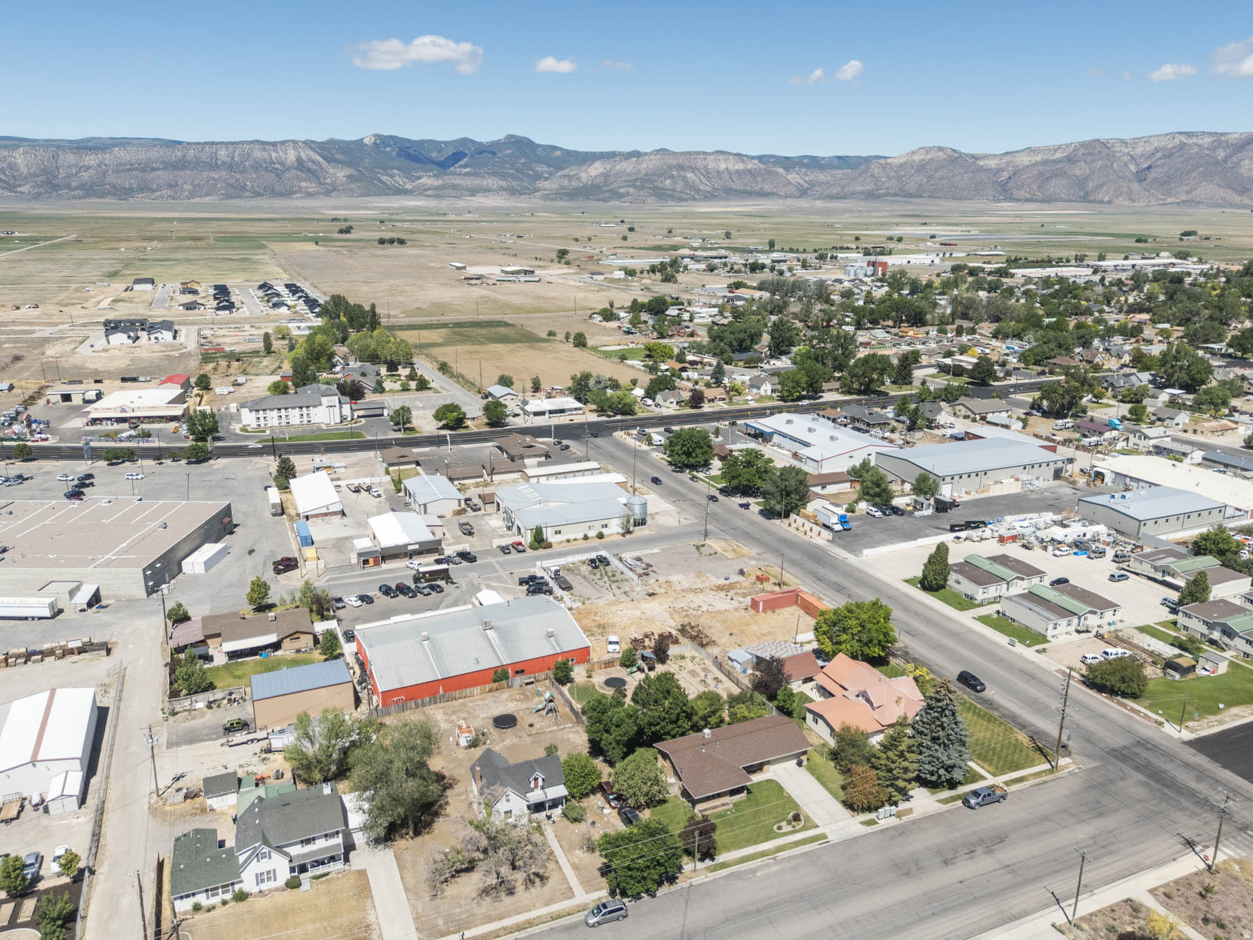 main property photo 47