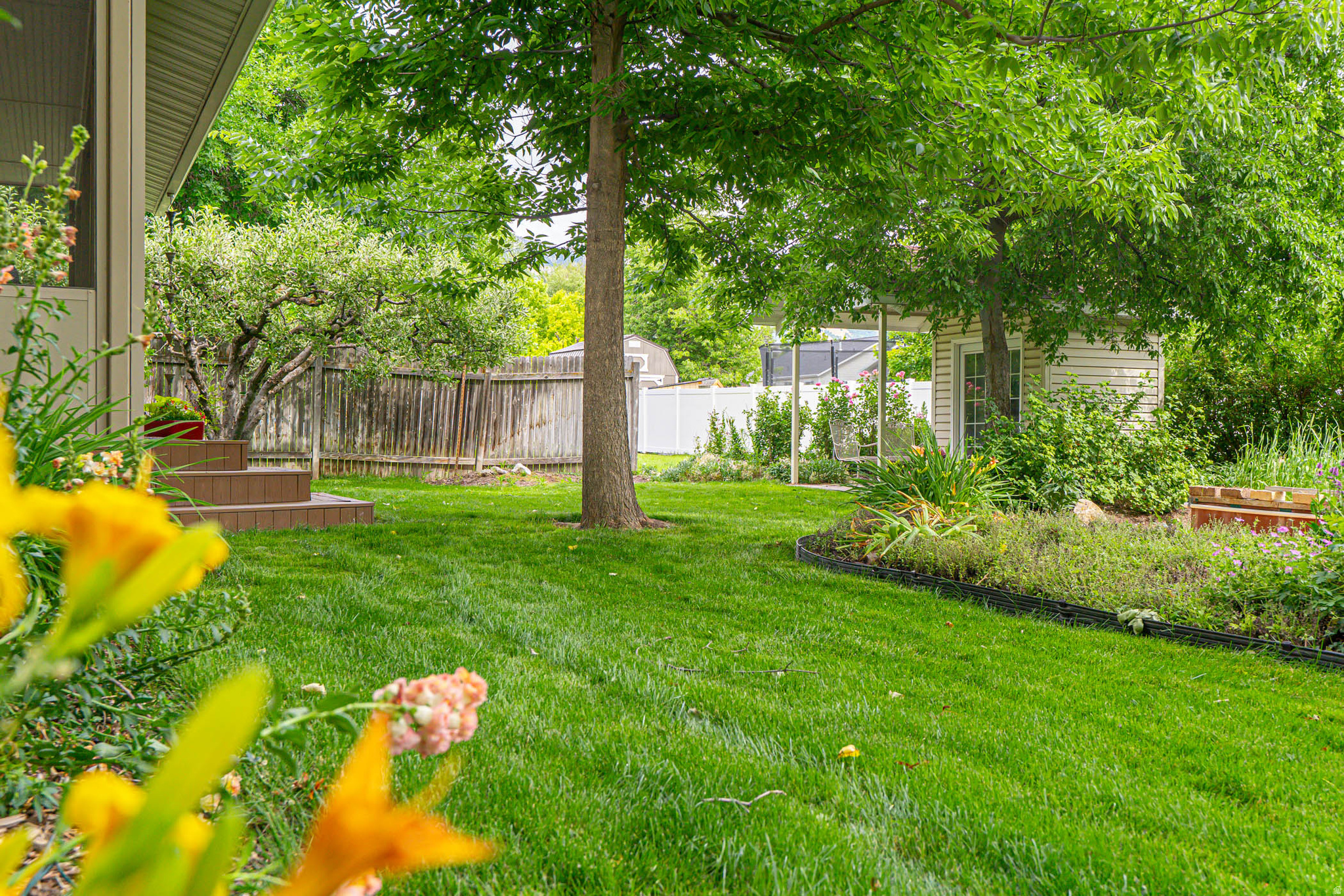main property photo 78