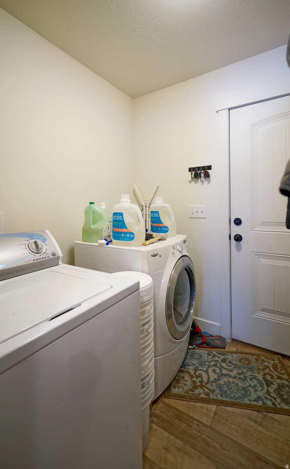main property photo 11