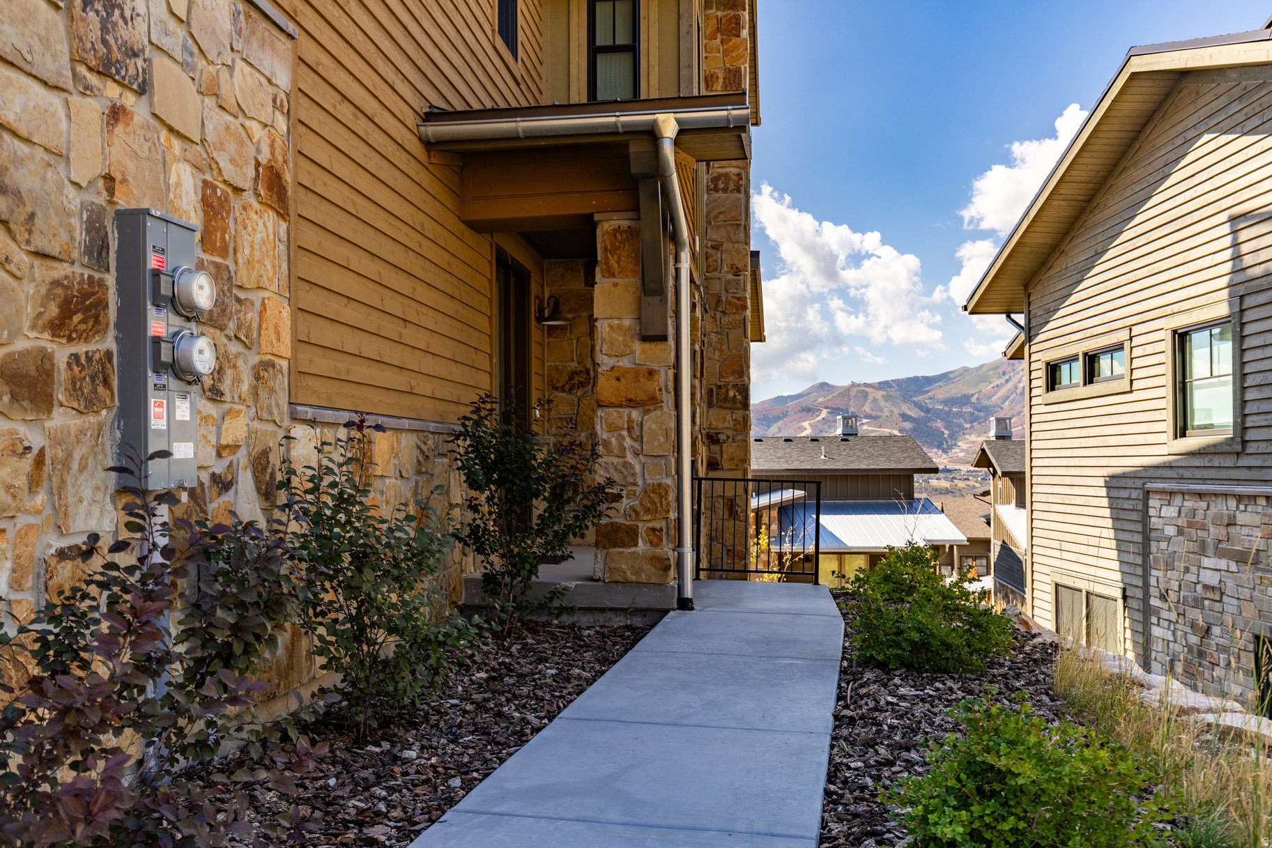 main property photo 59