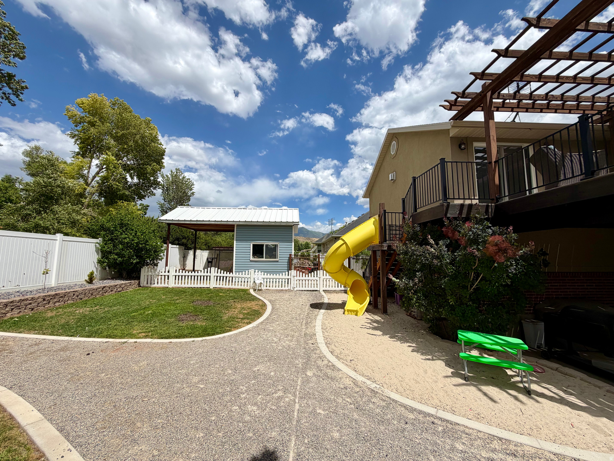main property photo 76