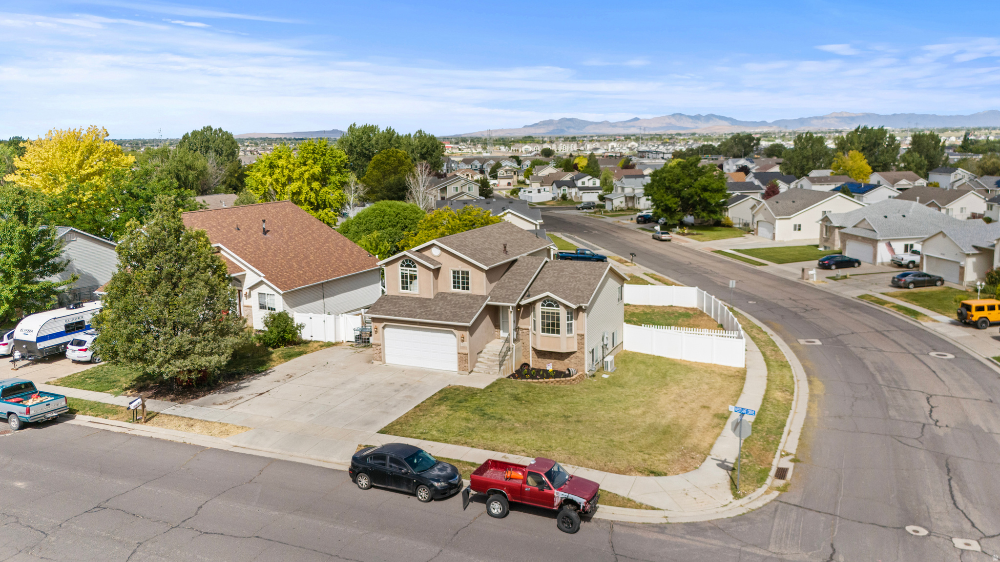 main property photo 40