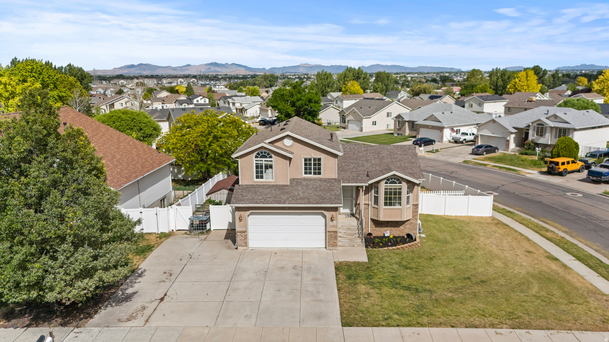 main property photo 42