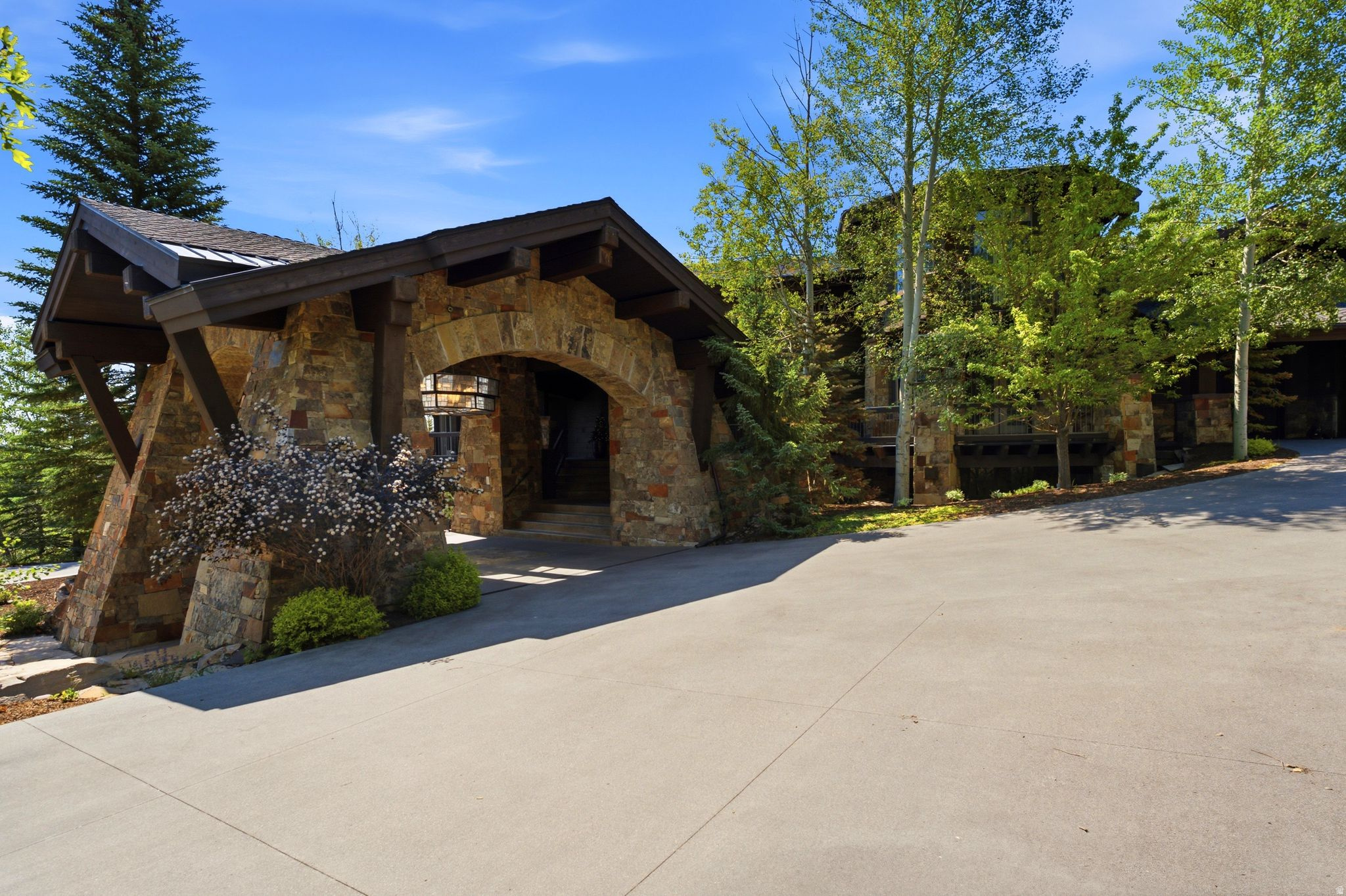 main property photo 108