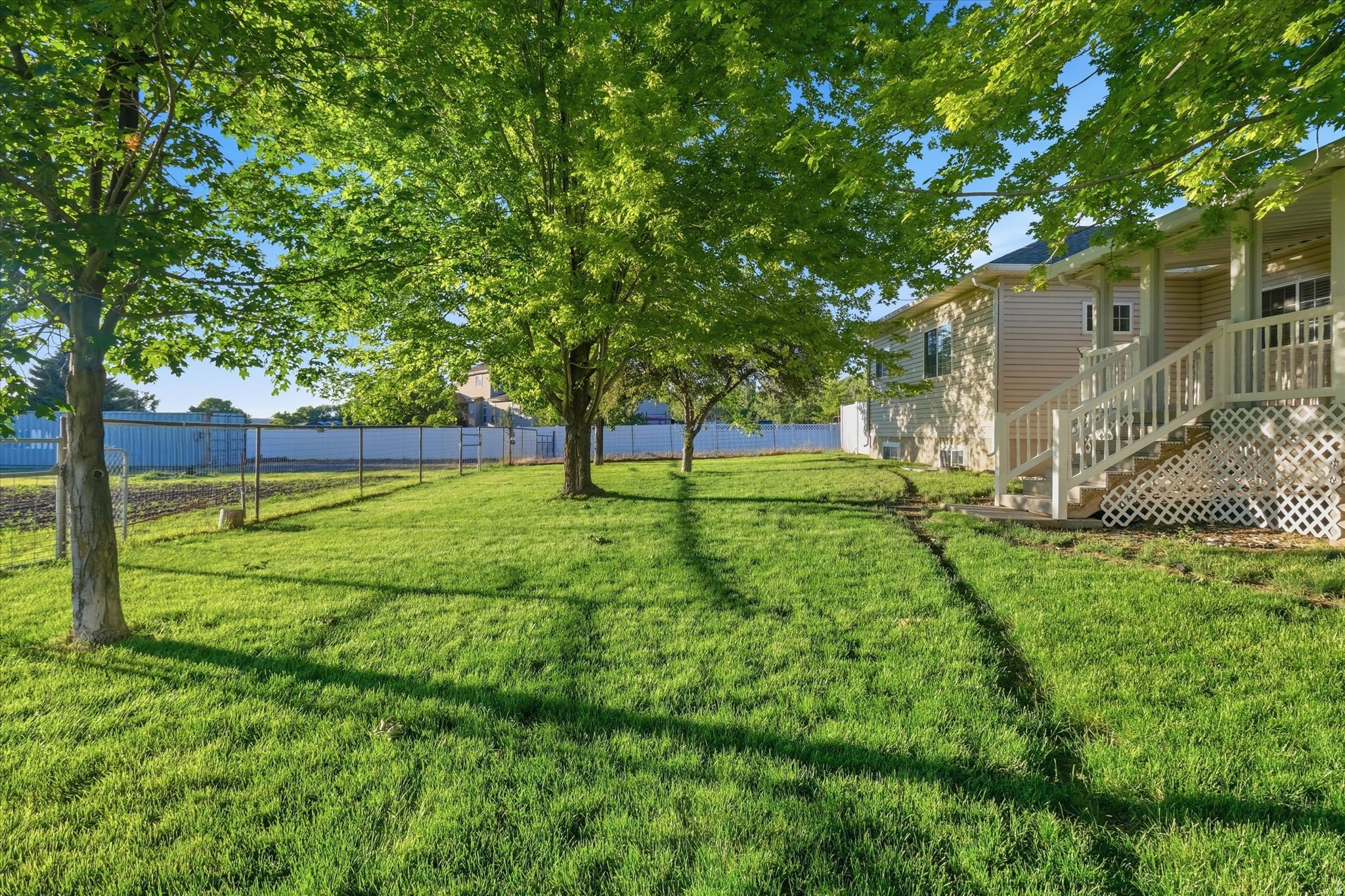 main property photo 42