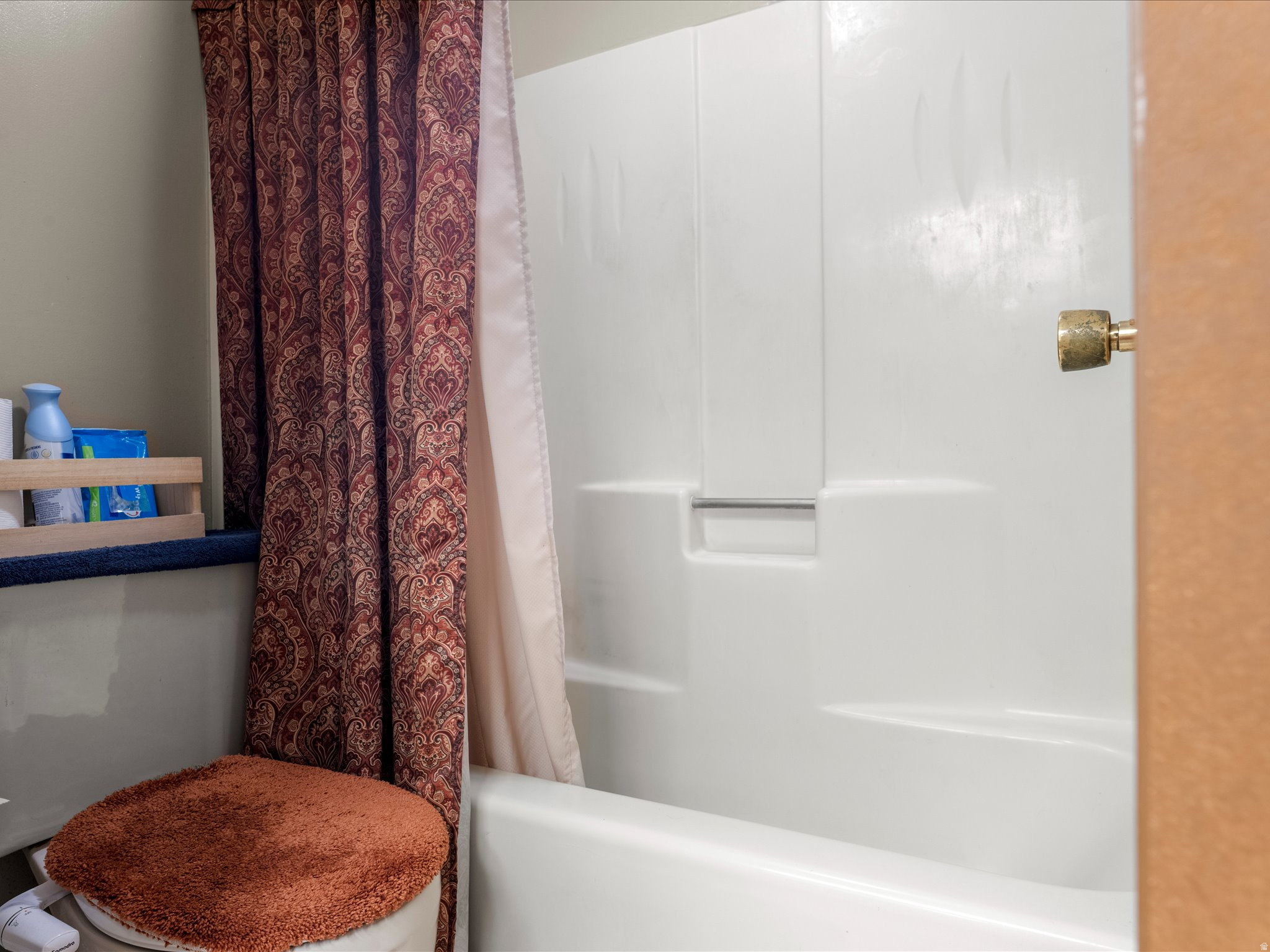 main property photo 16