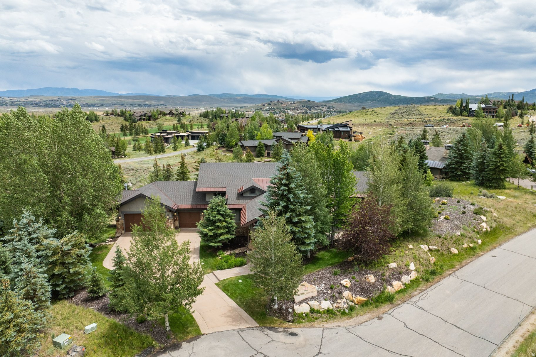 main property photo 54