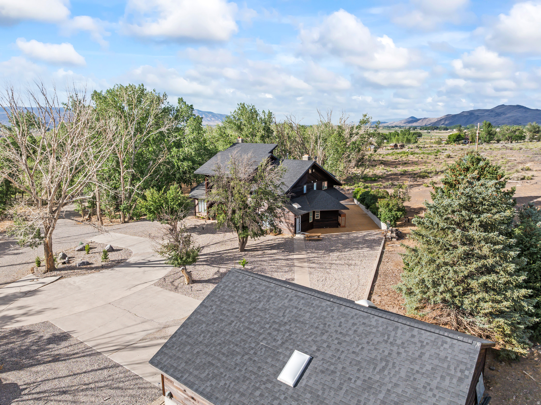 main property photo 102