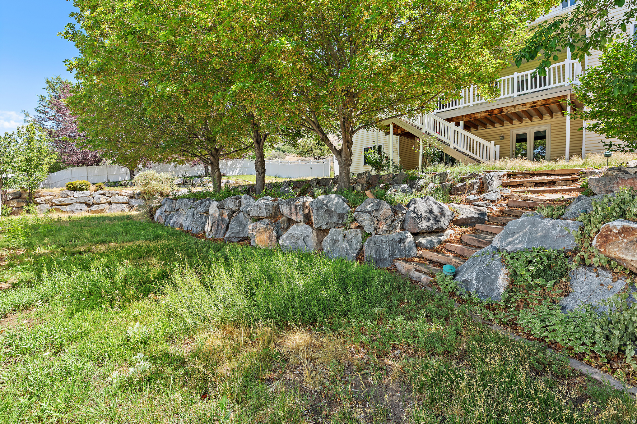 main property photo 51