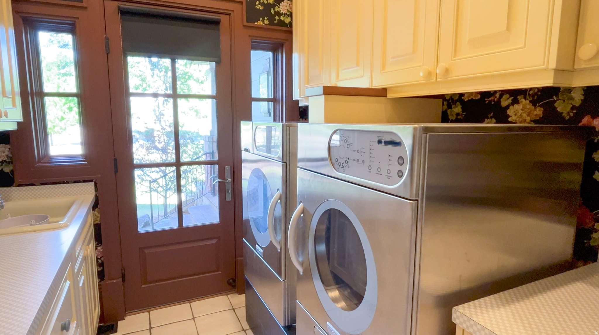 main property photo 75