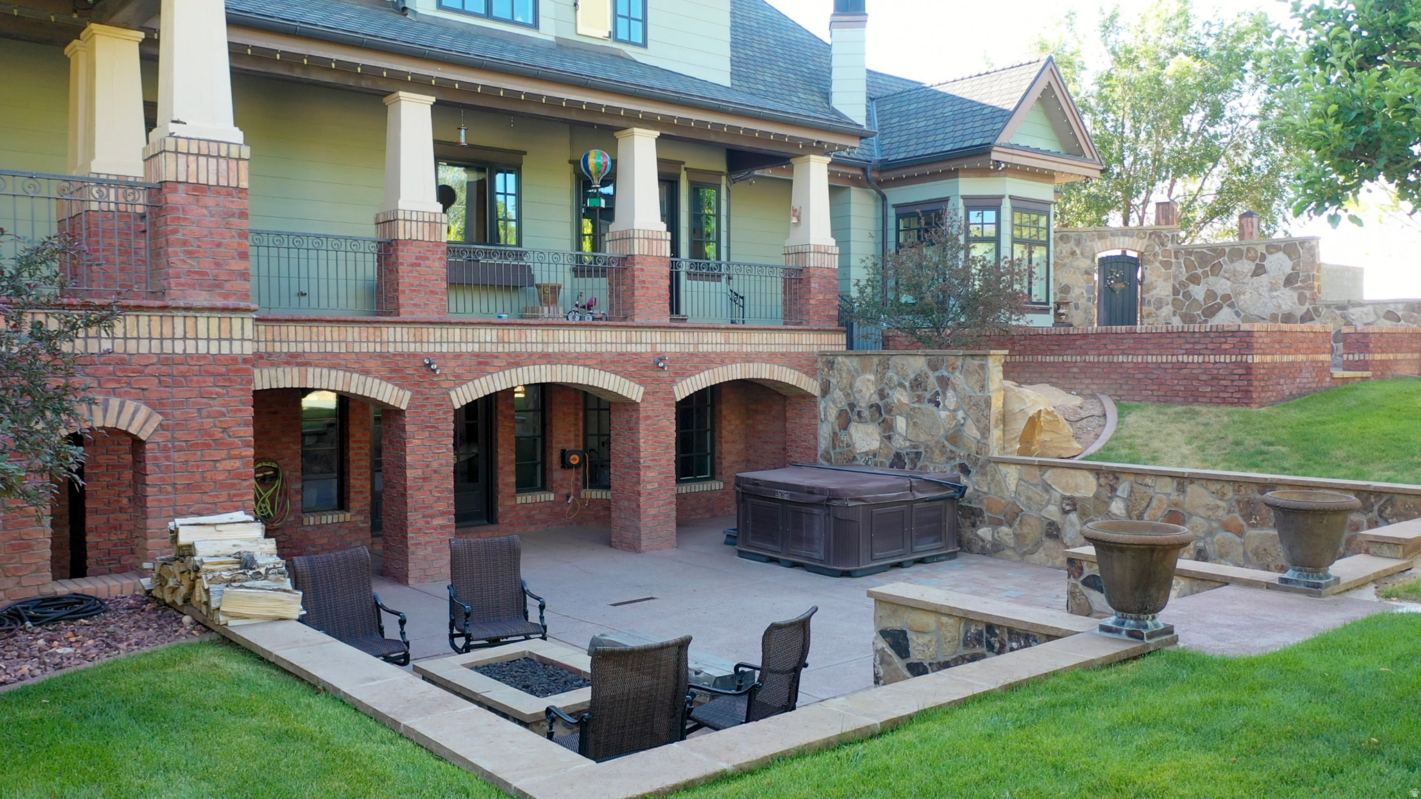 main property photo 80