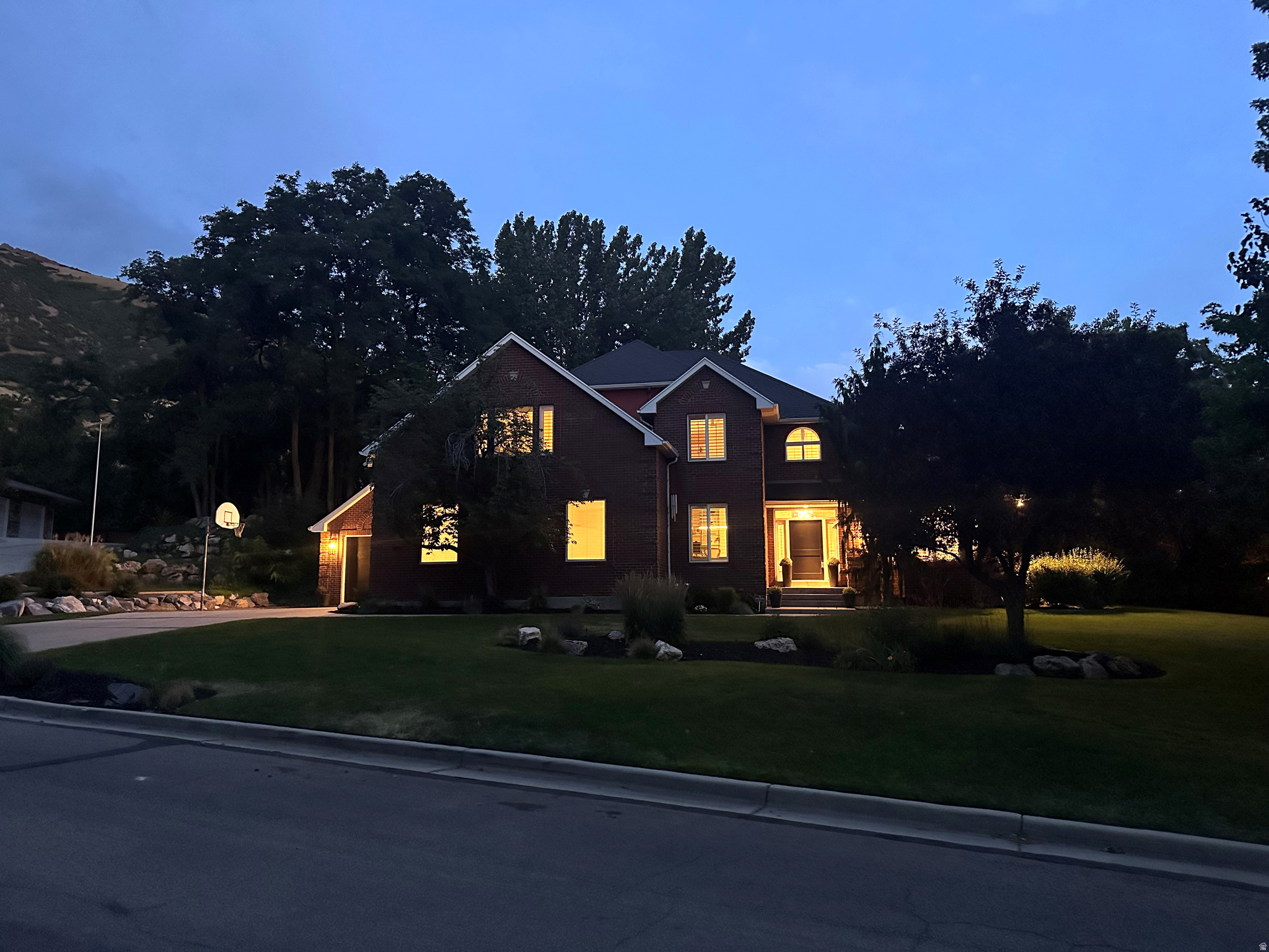 main property photo 7
