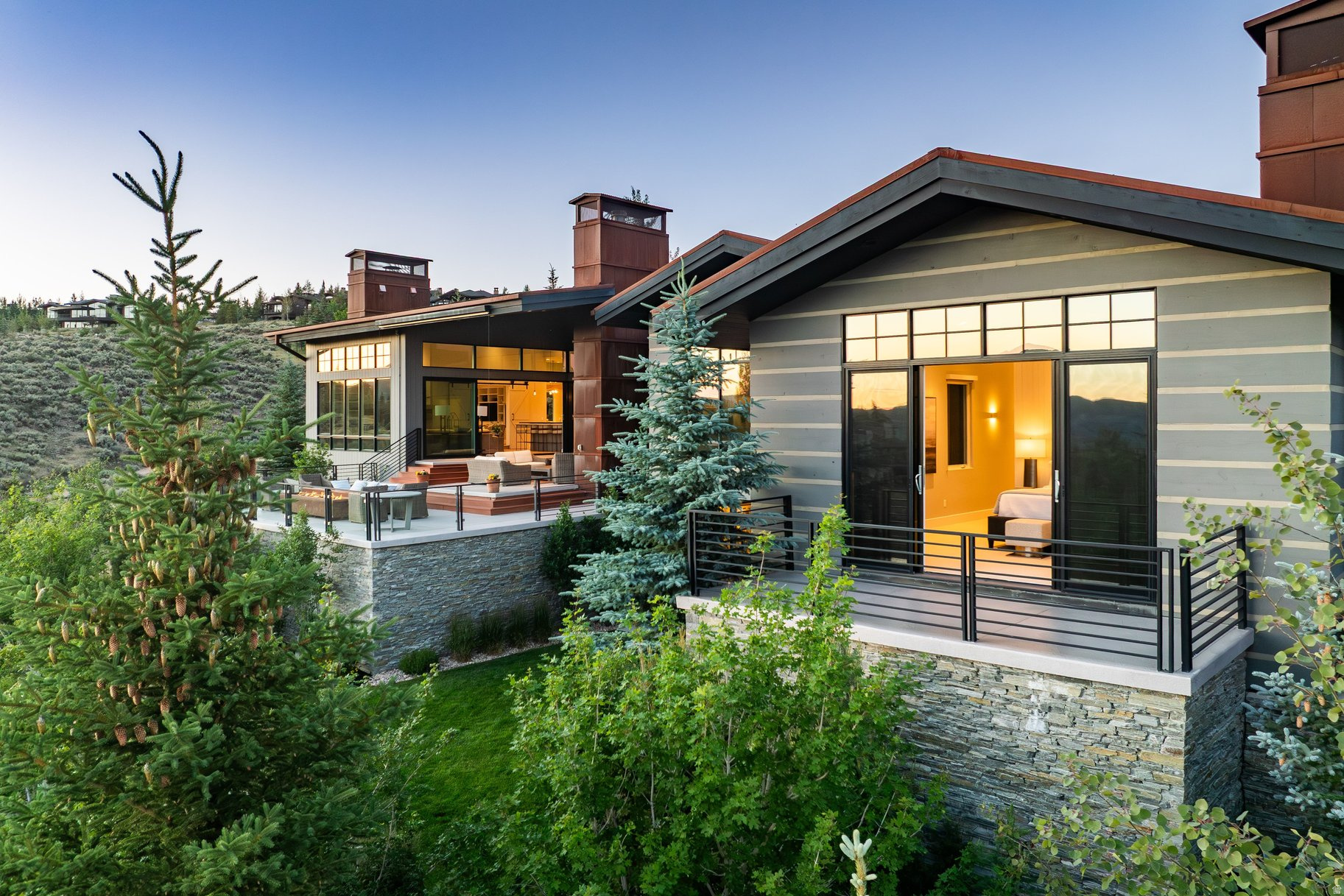 main property photo 110