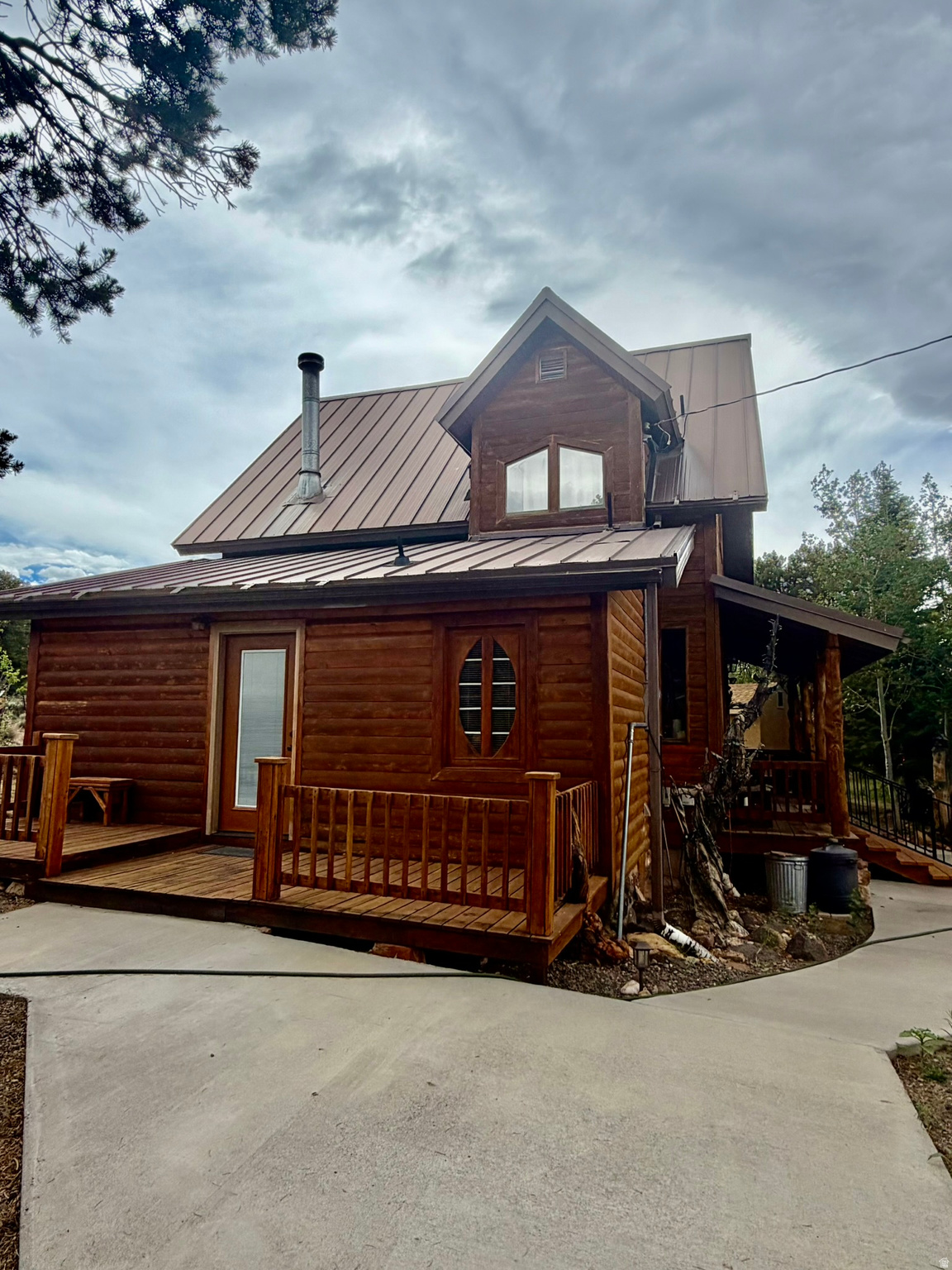 main property photo 8