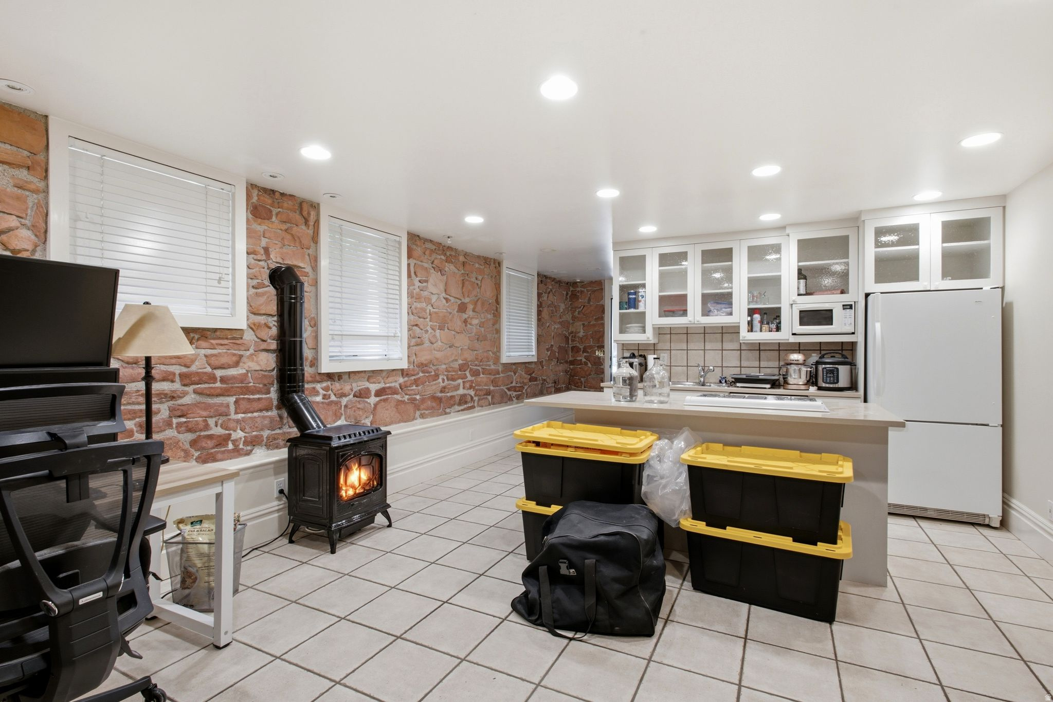 main property photo 58