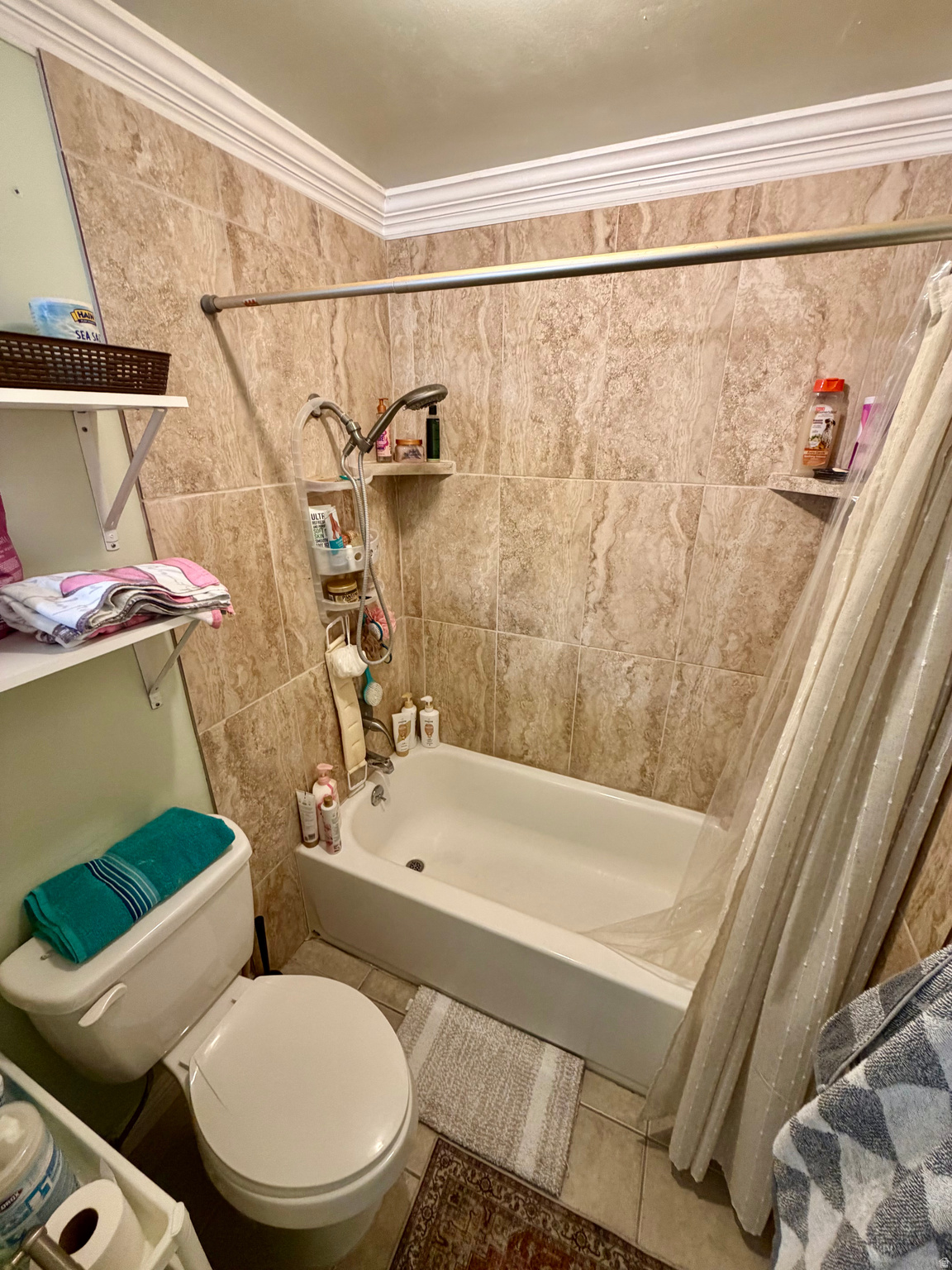 main property photo 13