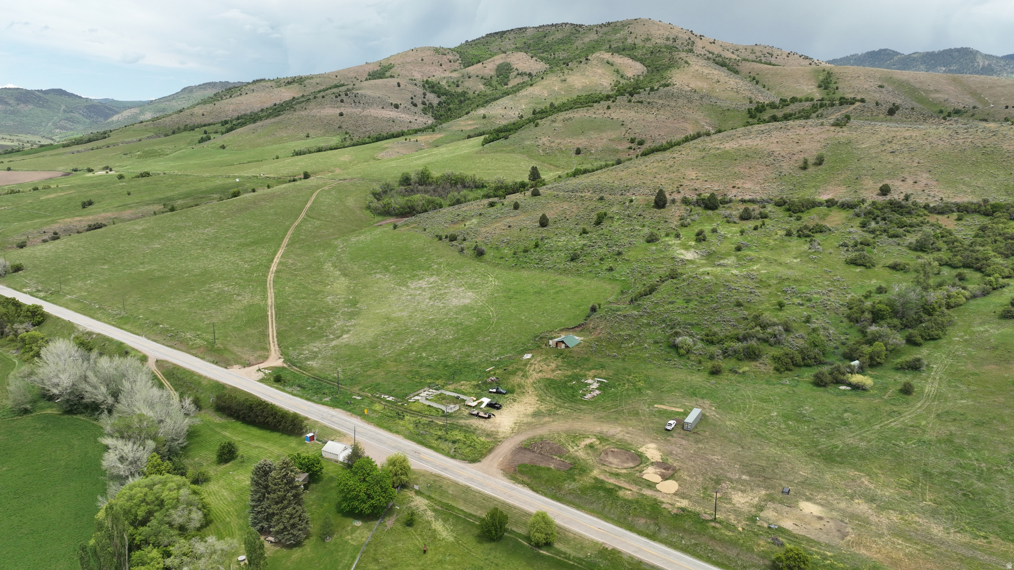 main property photo 16