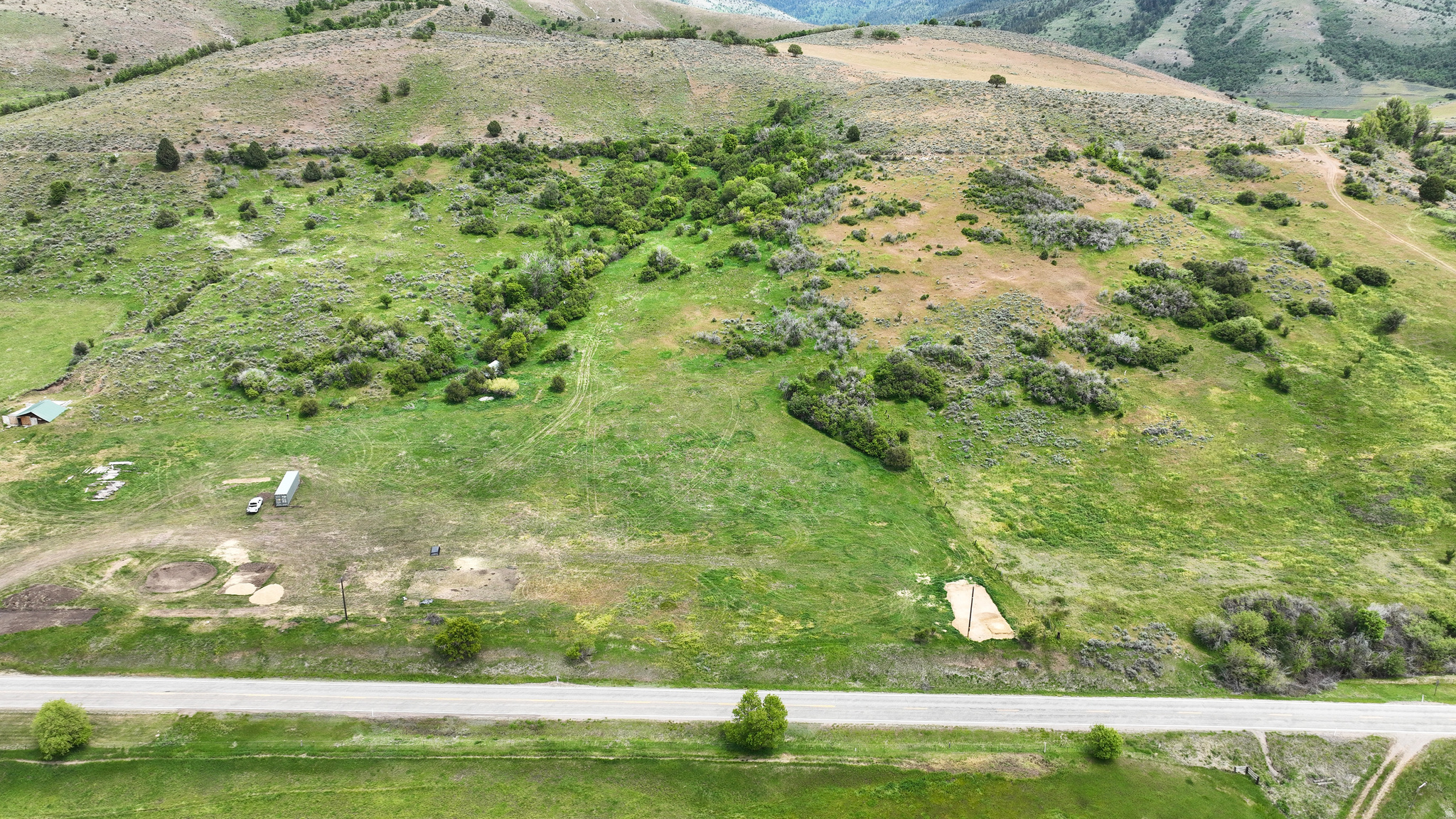 main property photo 11