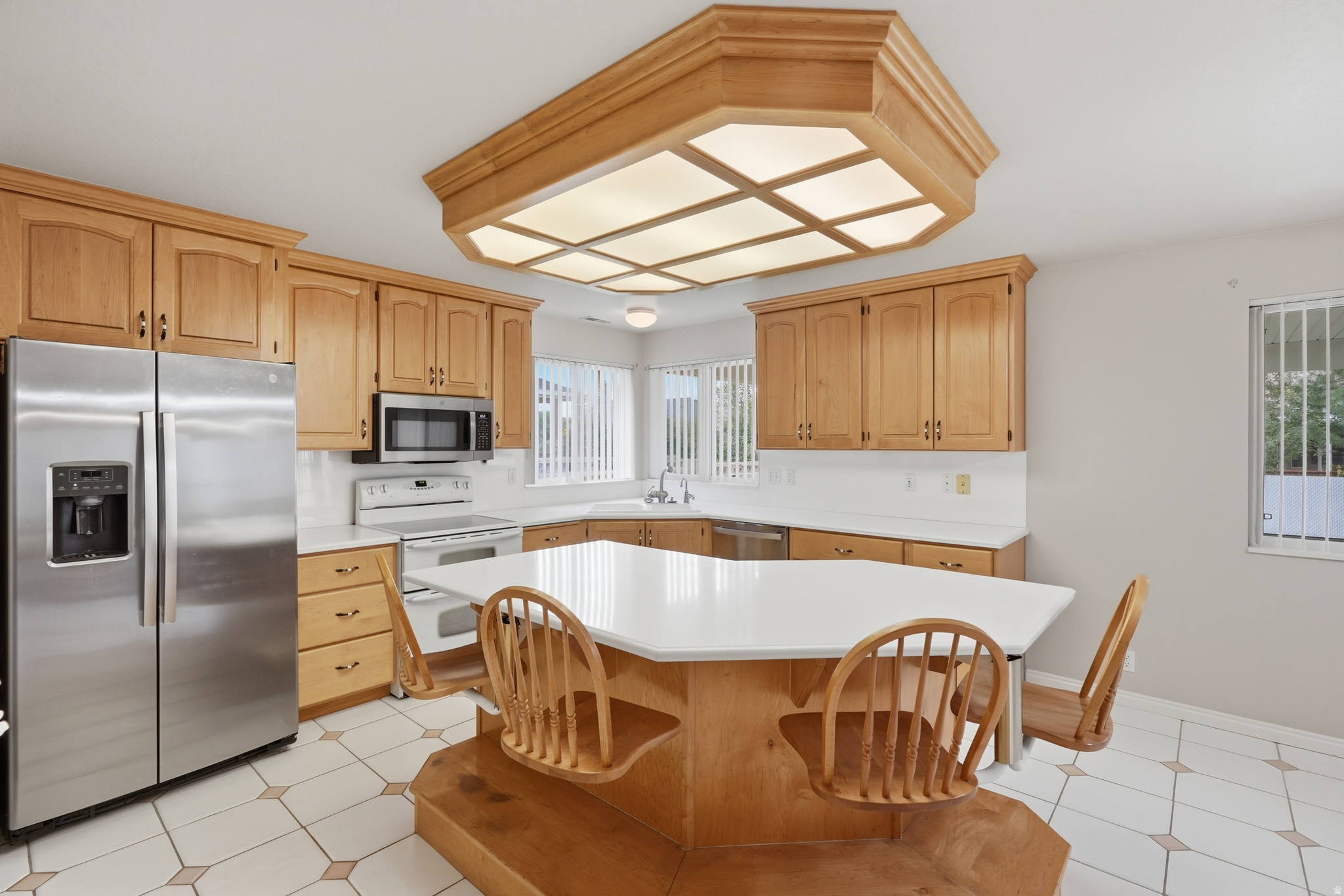 main property photo 11