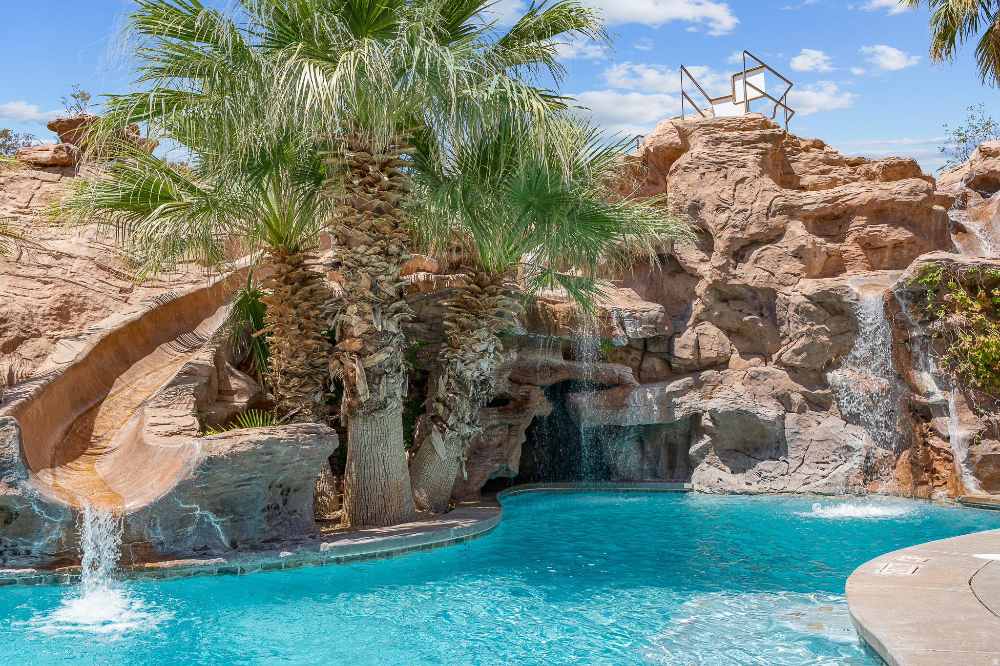 main property photo 62