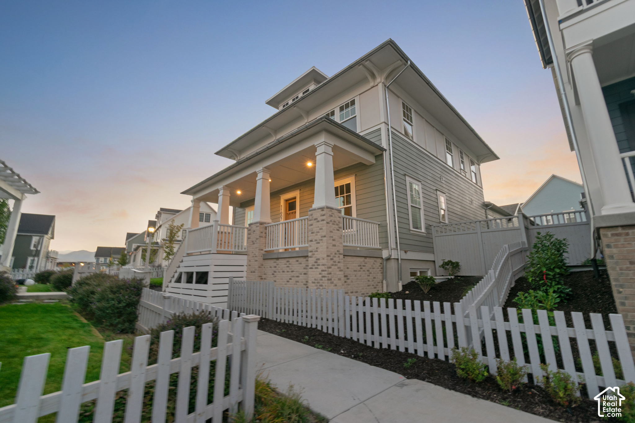 main property photo 65