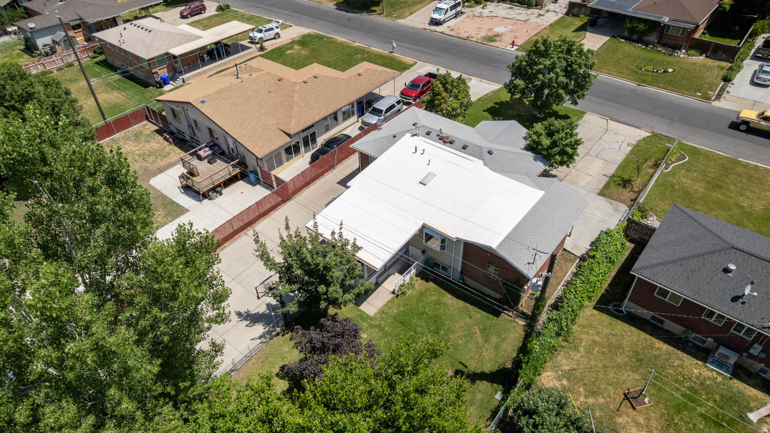 main property photo 44